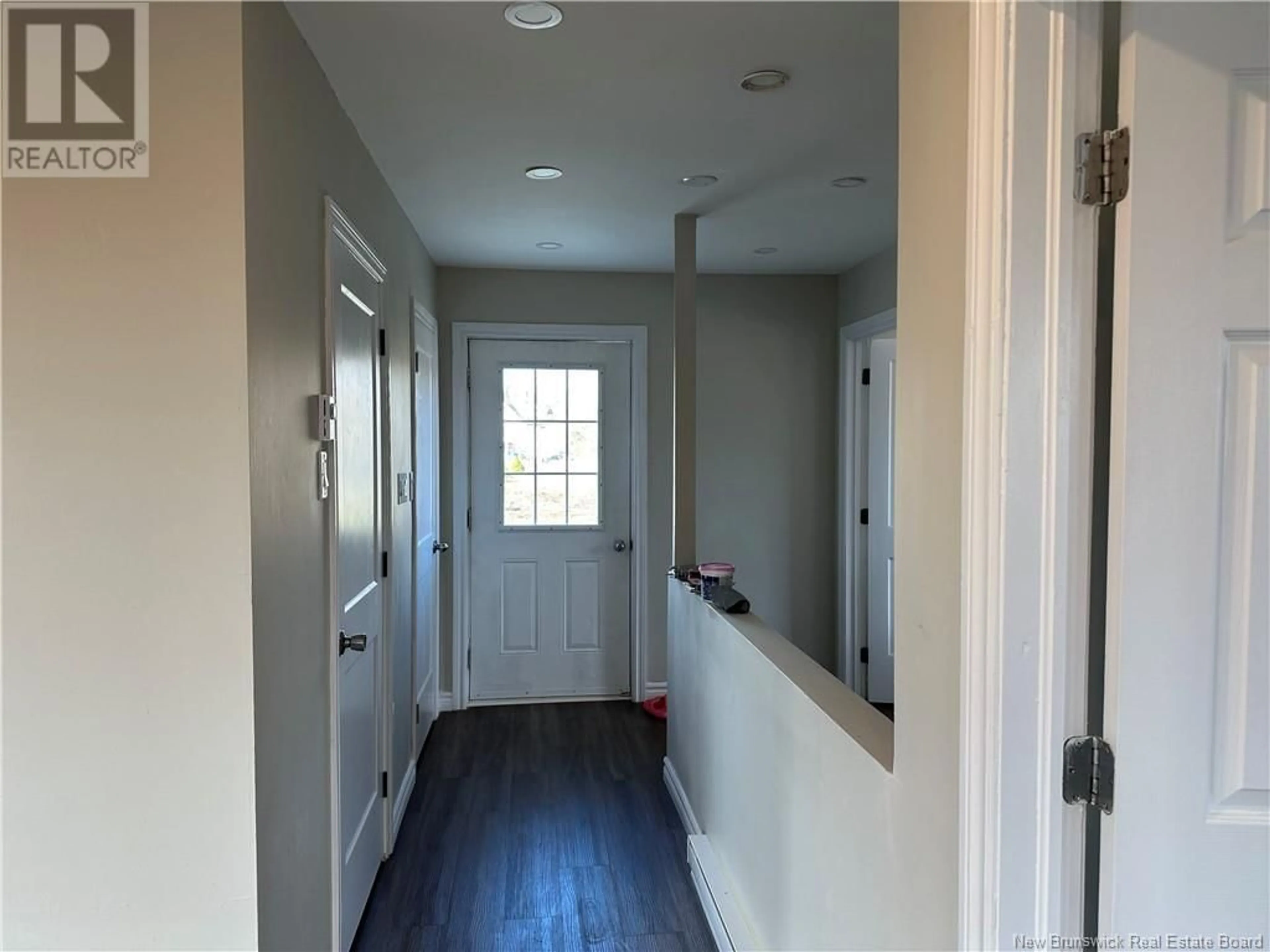 Indoor entryway for 189 UPPER MILLS ROAD, Upper Mills New Brunswick E3L3E8