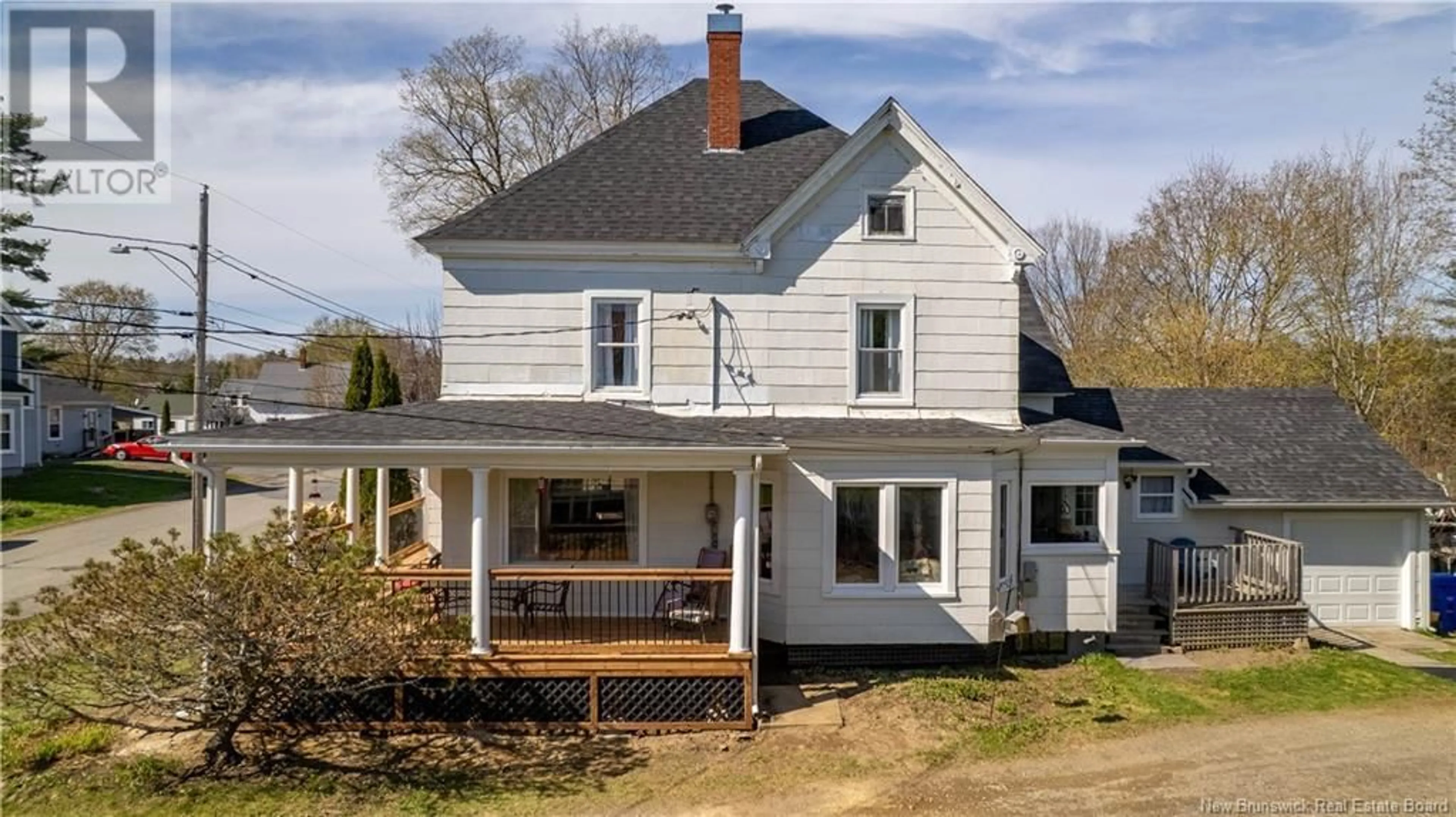 A pic from outside/outdoor area/front of a property/back of a property/a pic from drone, unknown for 19 ELM, St. Stephen New Brunswick E3L2S2