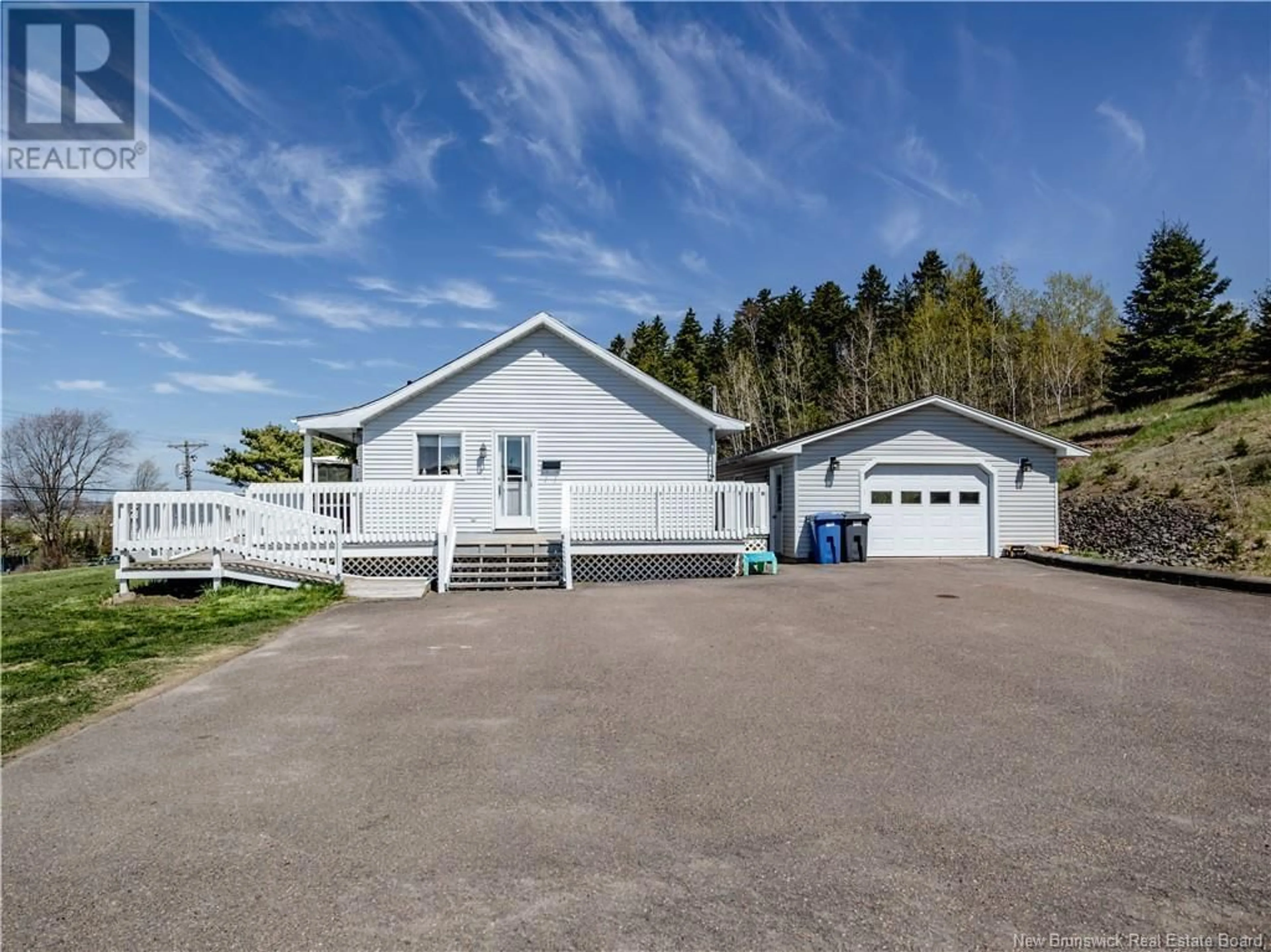 Home with vinyl exterior material, unknown for 1187 ROYAL, Memramcook New Brunswick E4K1Y3
