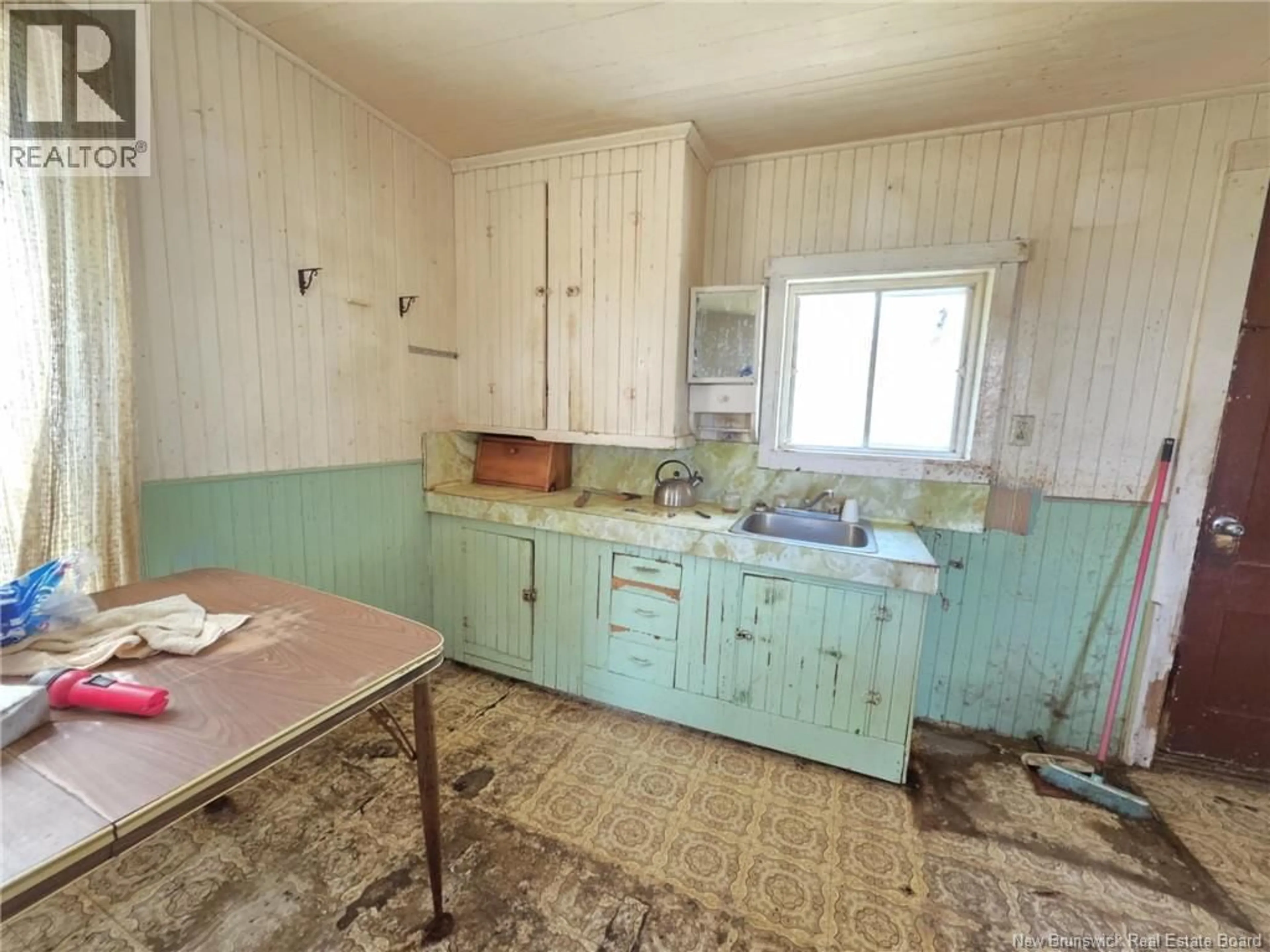 Standard kitchen, floor is not visible for 6 CH VIOLETTE STATION, DSL de Drummond/DSL of Drummond New Brunswick E3Y2P9