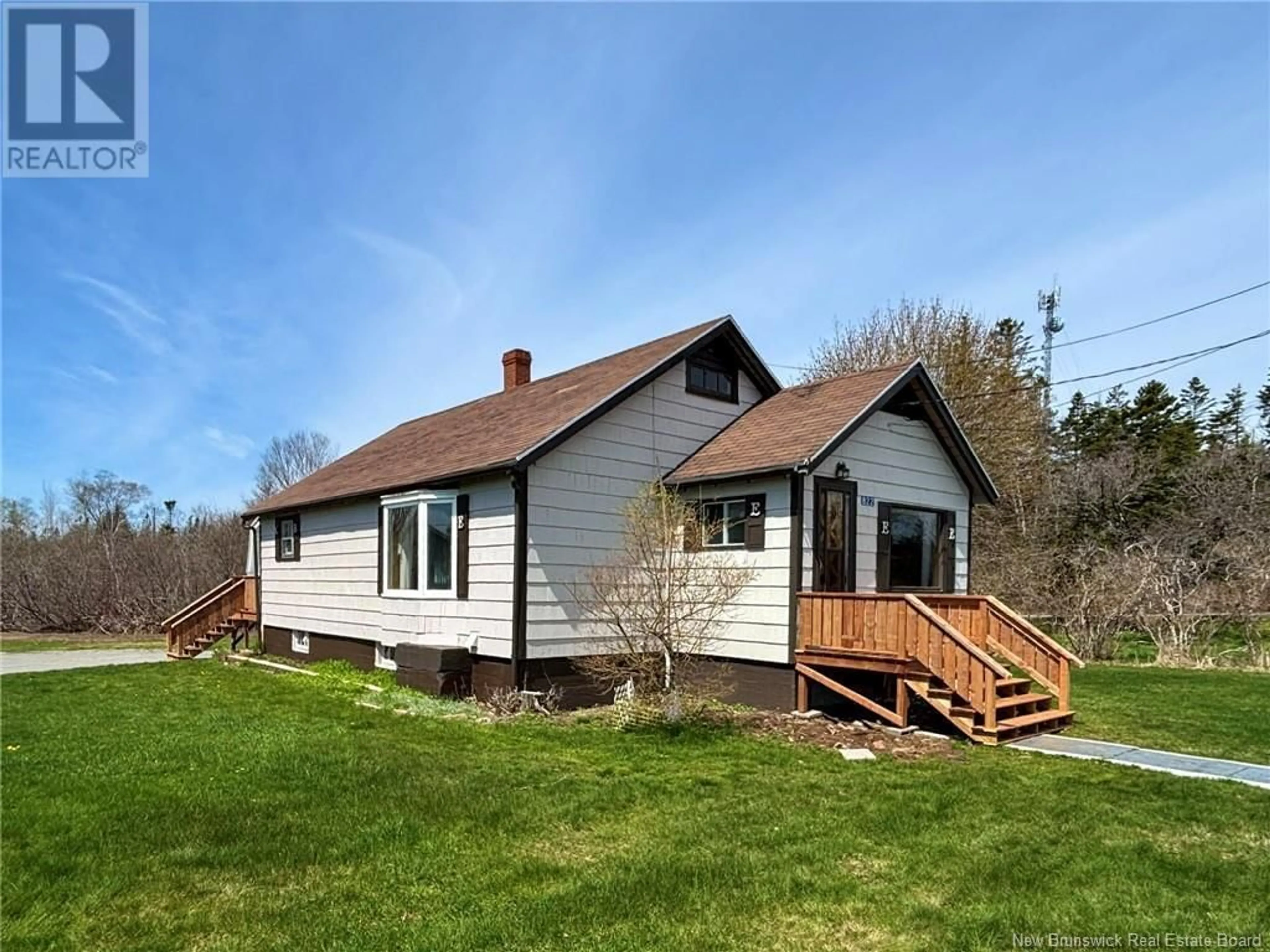 Home with vinyl exterior material, unknown for 822 ROUTE 776, Grand Manan New Brunswick E5G1G1