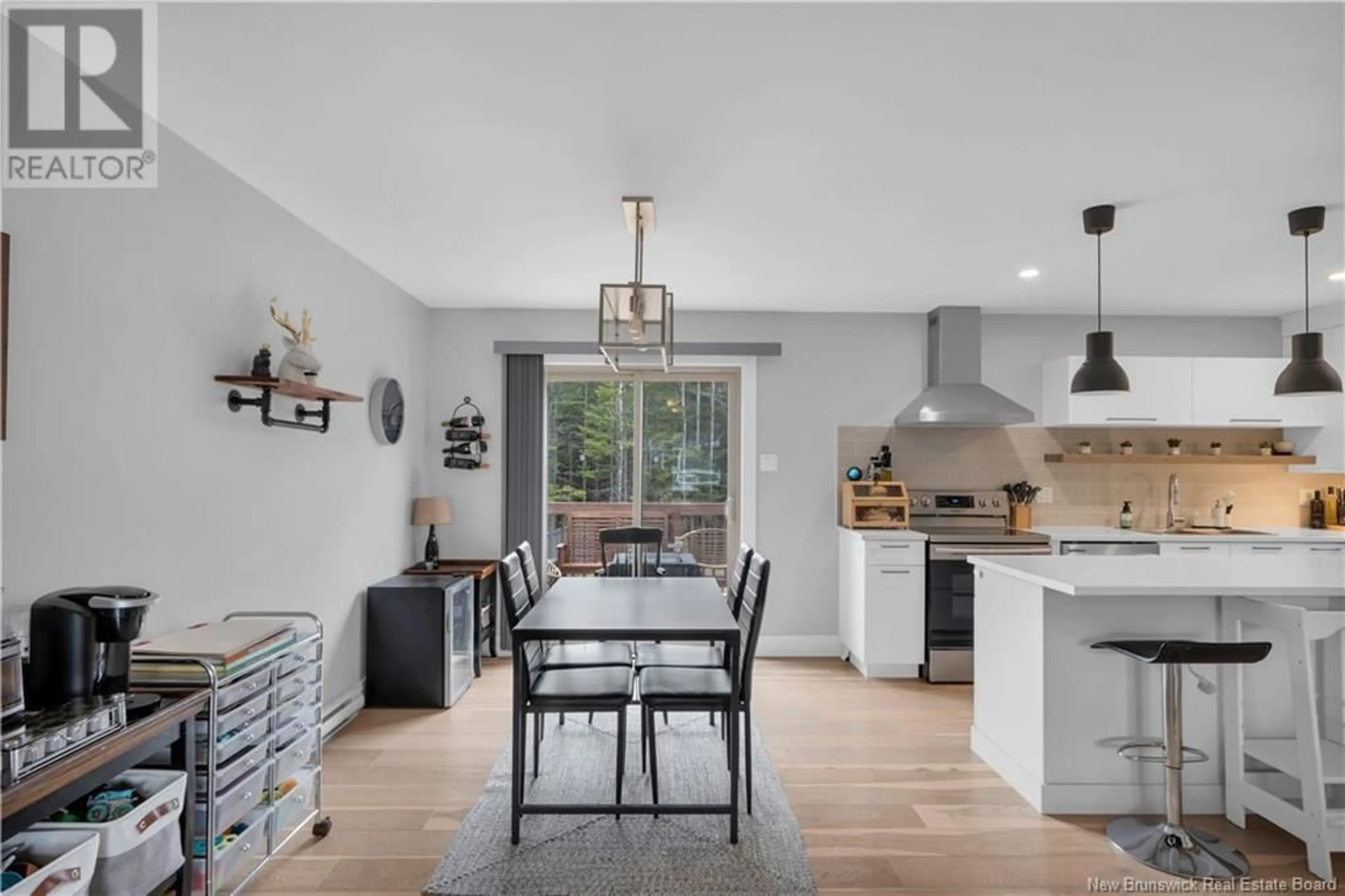 Open concept kitchen, unknown for 285 O'NEILL STREET, Moncton New Brunswick E1A1X7