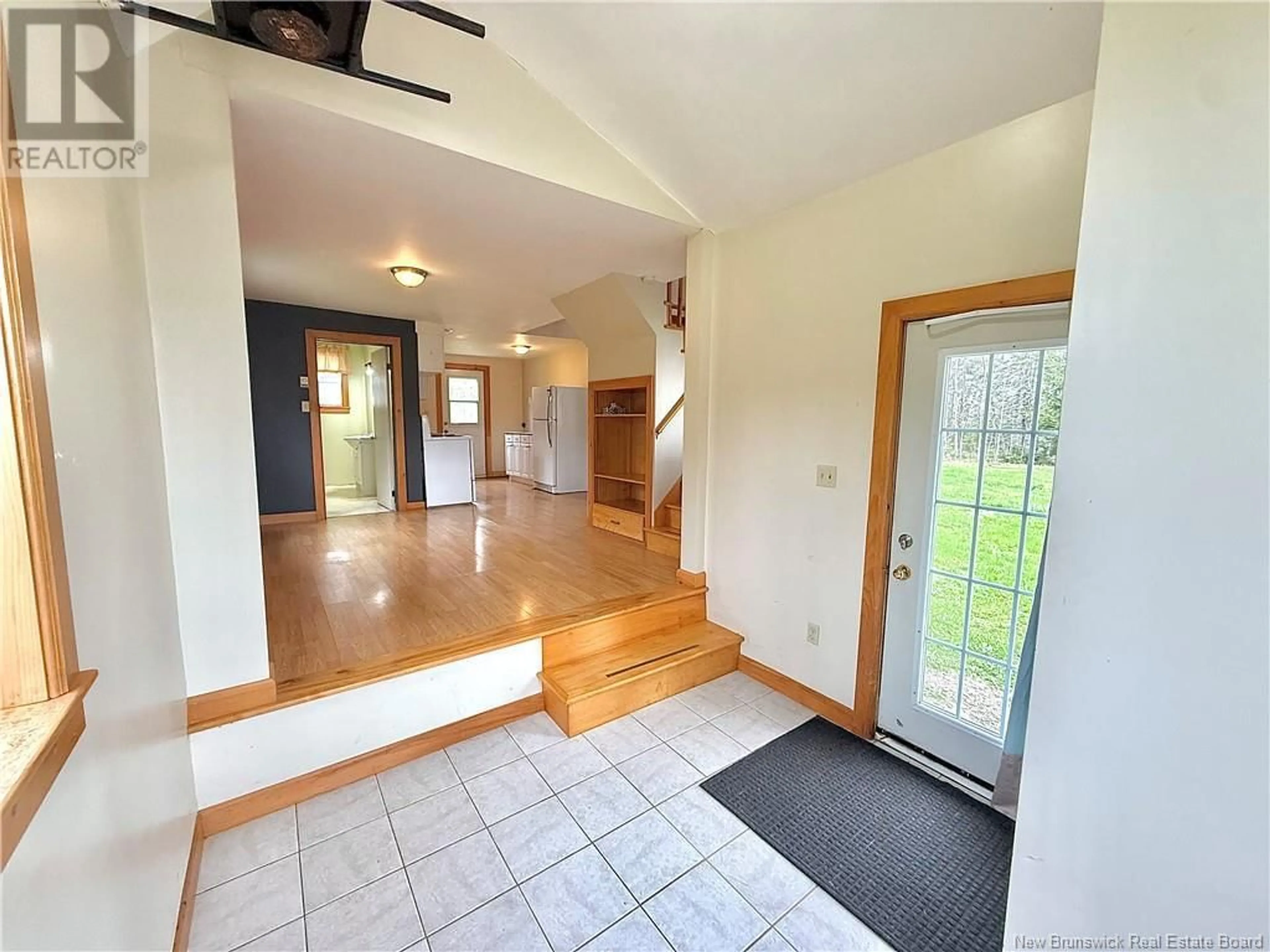 Indoor foyer for 481 ANAGANCE RIDGE ROAD, Anagance New Brunswick E4Z1A9