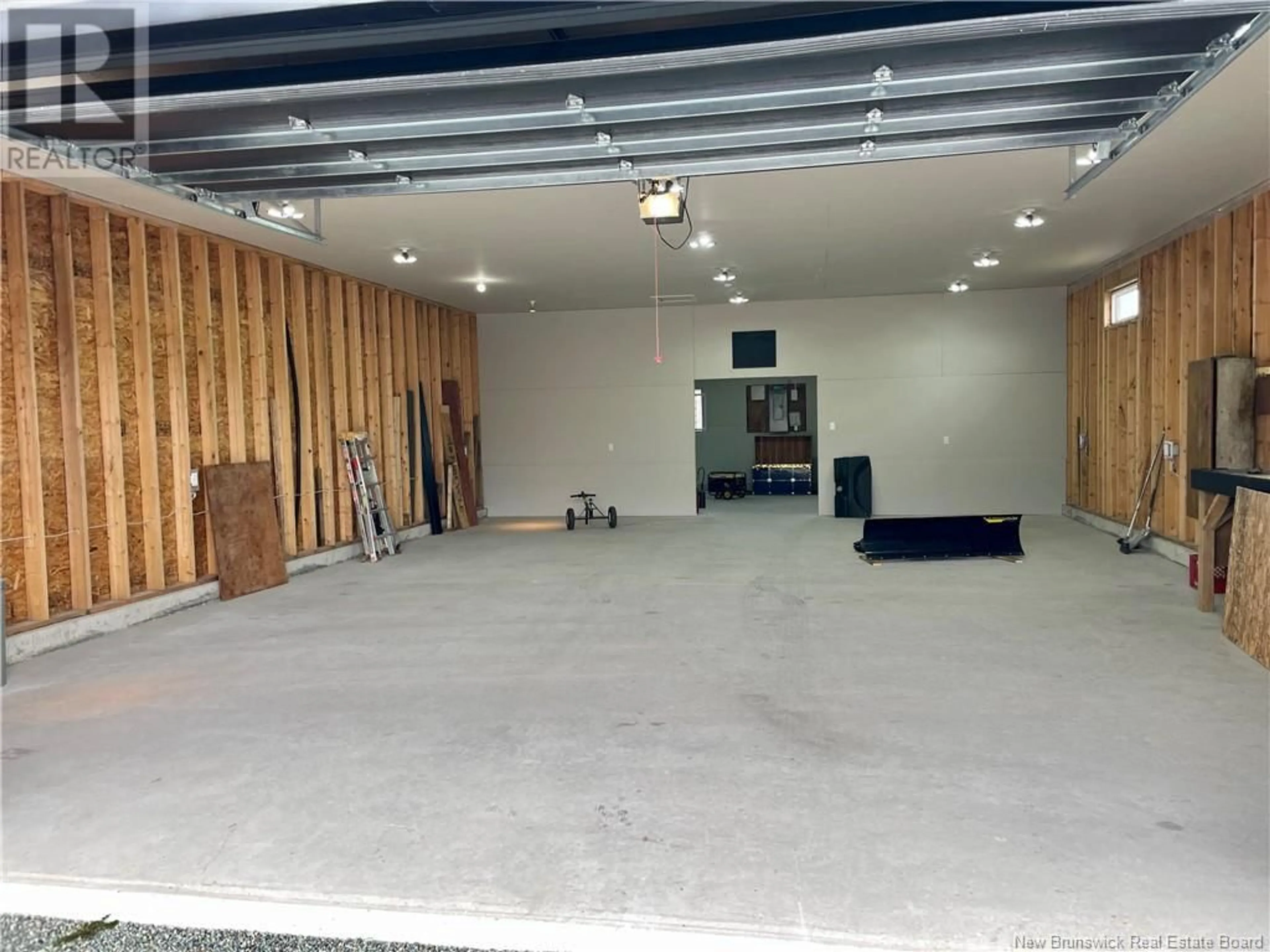Indoor garage for 165 SHIPYARD ROAD, Musquash New Brunswick E5J2J8