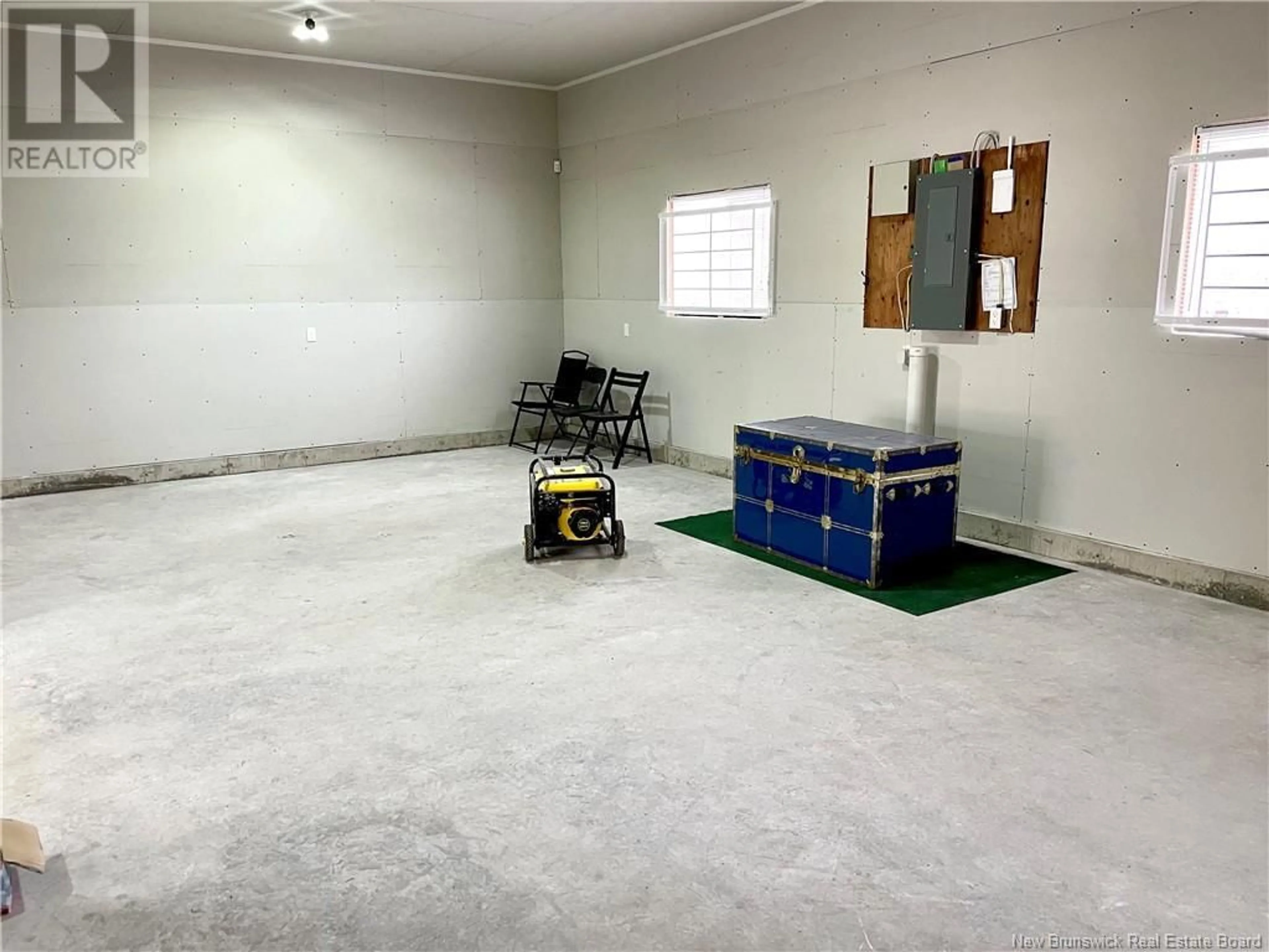 Indoor garage for 165 SHIPYARD ROAD, Musquash New Brunswick E5J2J8
