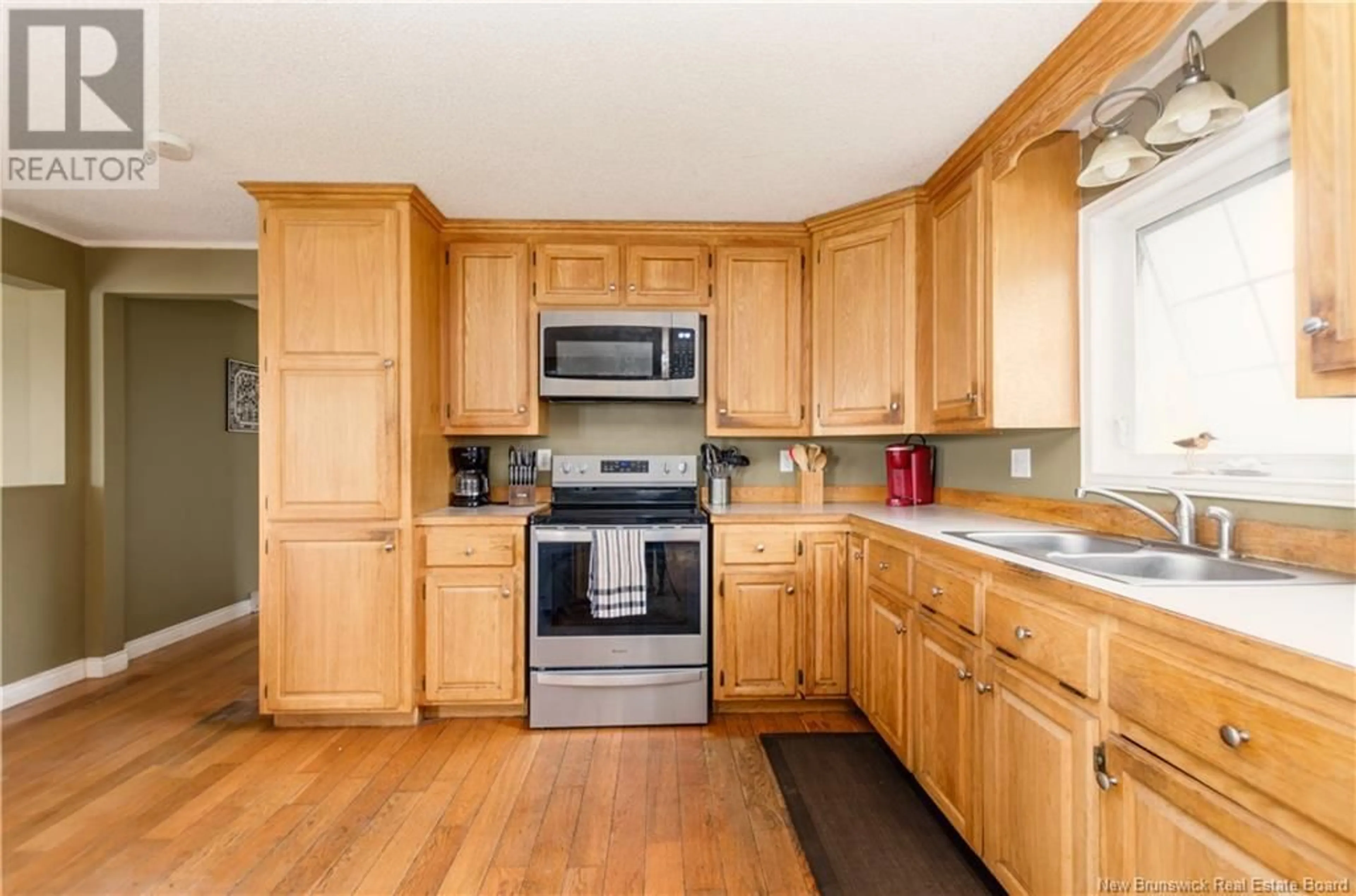 Standard kitchen, unknown for 43 GOLF CLUB ROAD, Hillsborough New Brunswick E4H2T7
