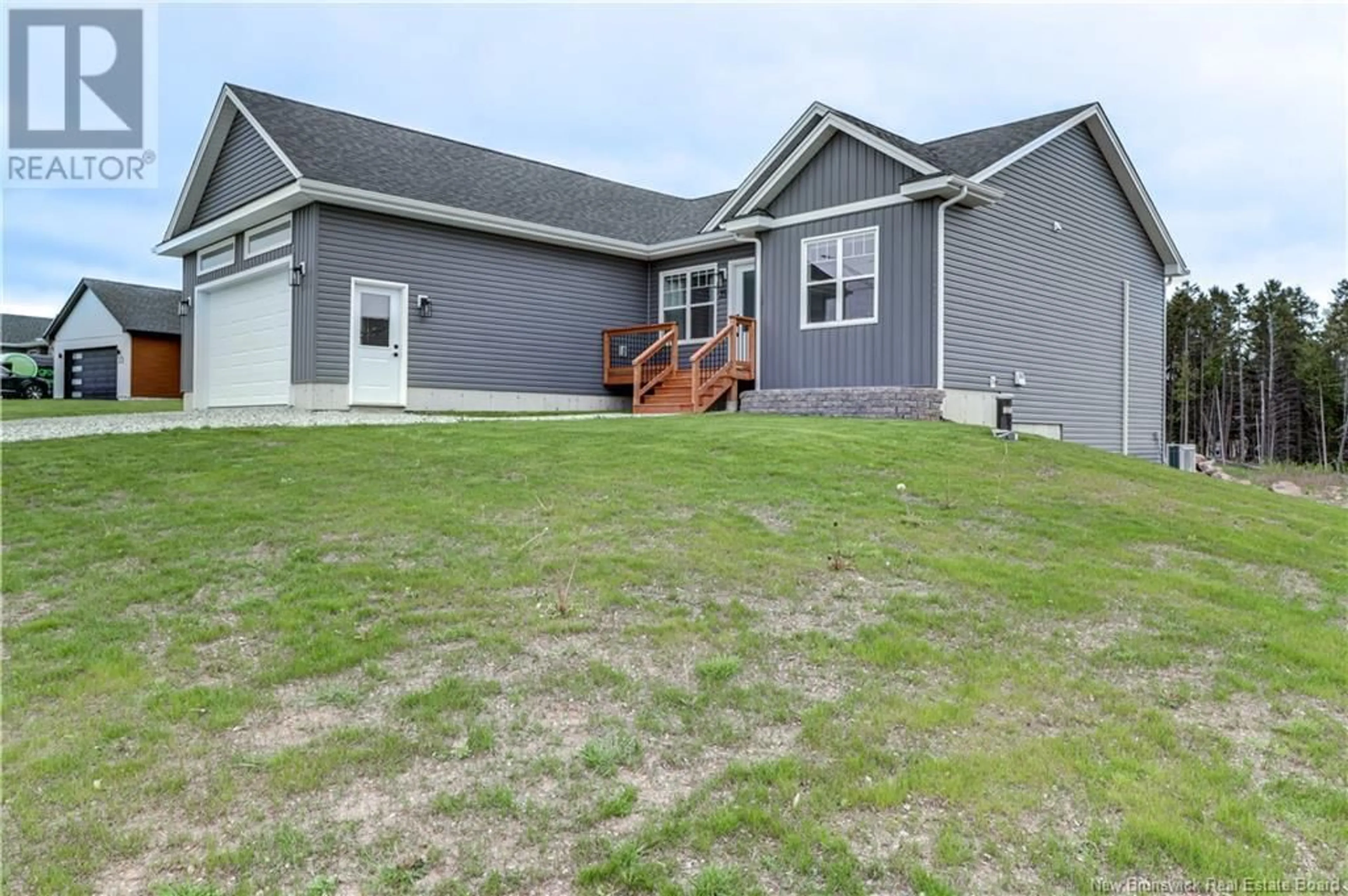 Home with vinyl exterior material, unknown for 35 APPLE BLOSSOM TRAIL, Hampton New Brunswick E5N0L8