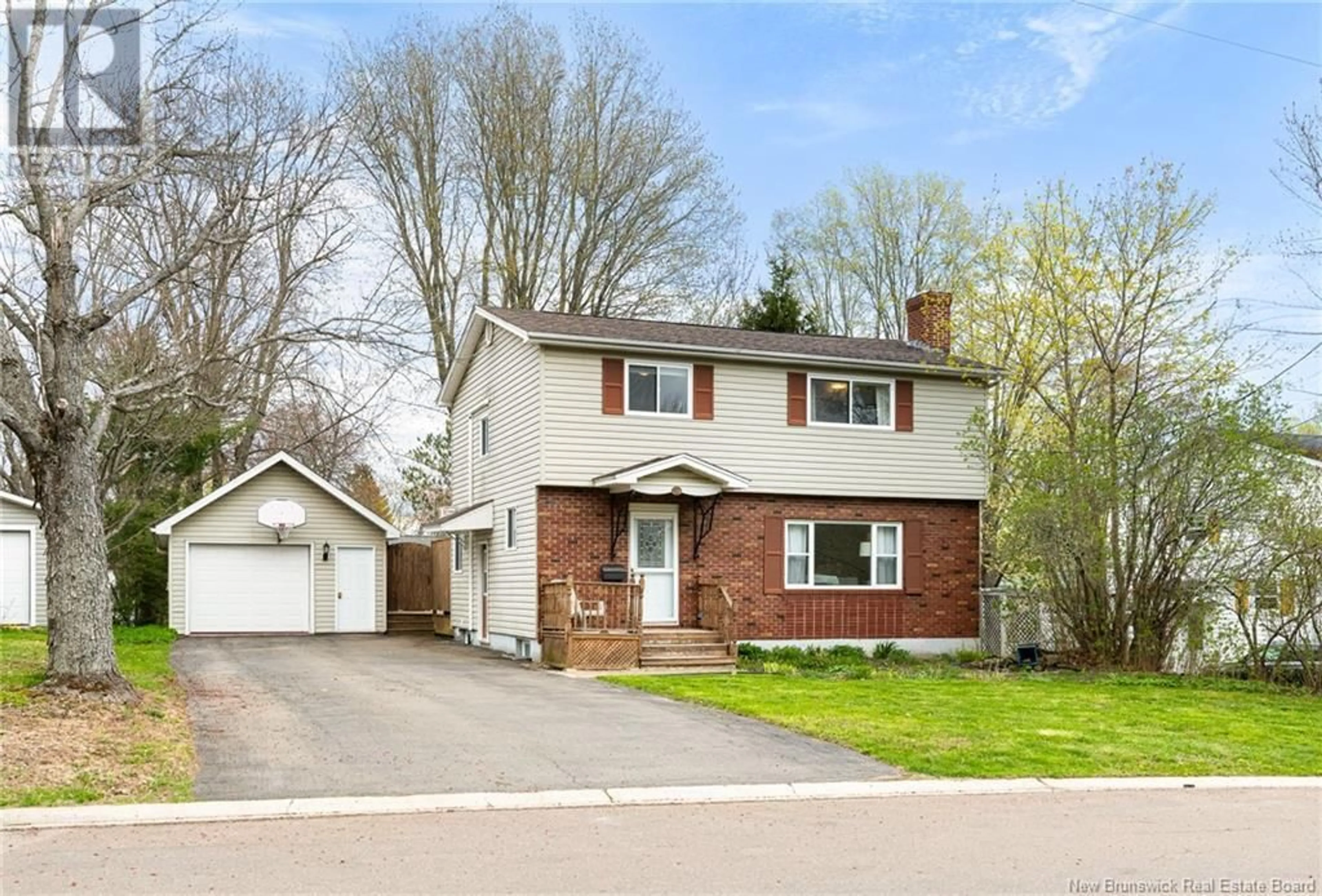 Home with vinyl exterior material, street for 716 BLYTHWOOD AVENUE, Riverview New Brunswick E1B2H6