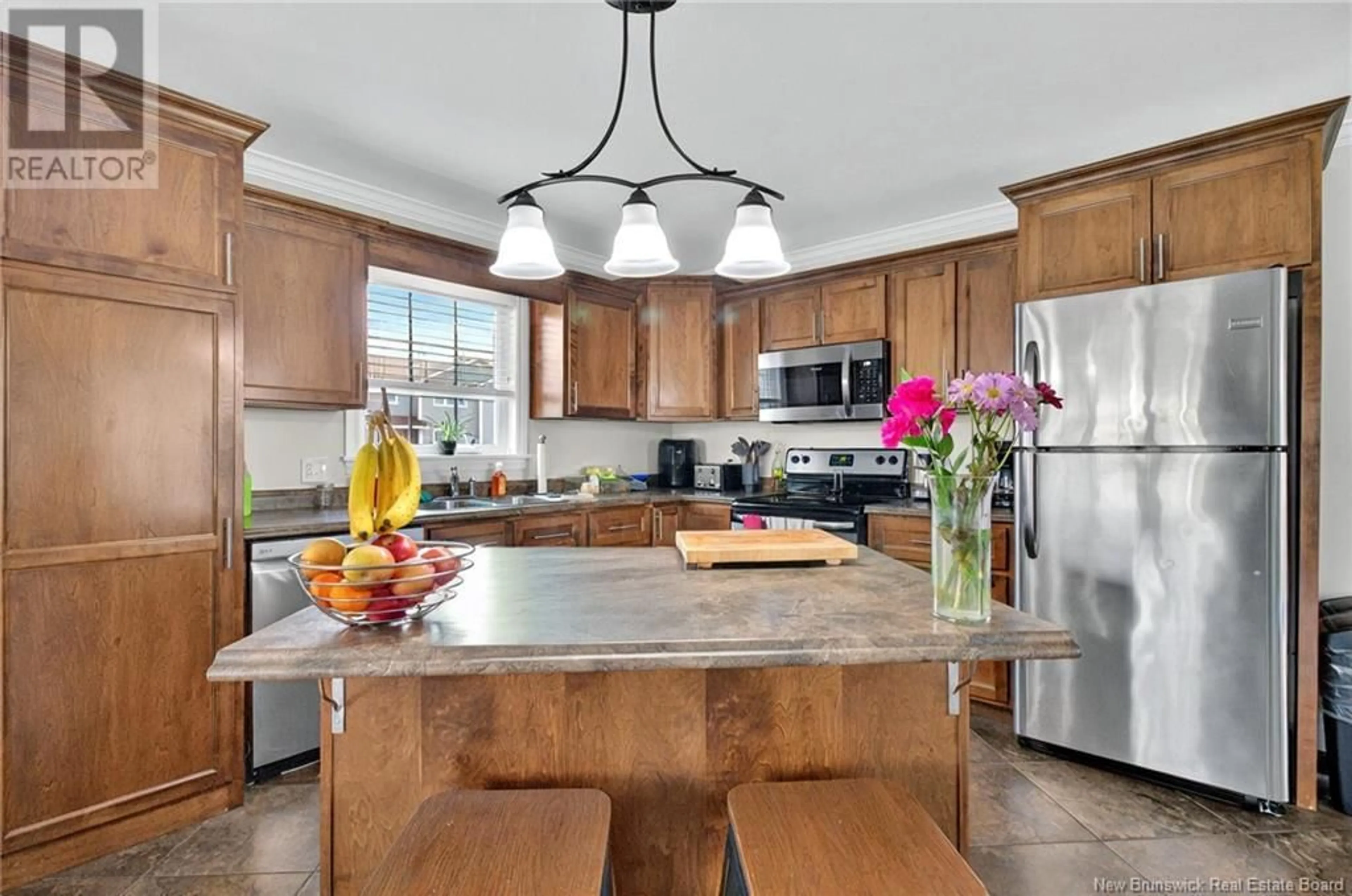 Open concept kitchen, ceramic/tile floor for 467 EVERGREEN DRIVE, Moncton New Brunswick E1G0L1