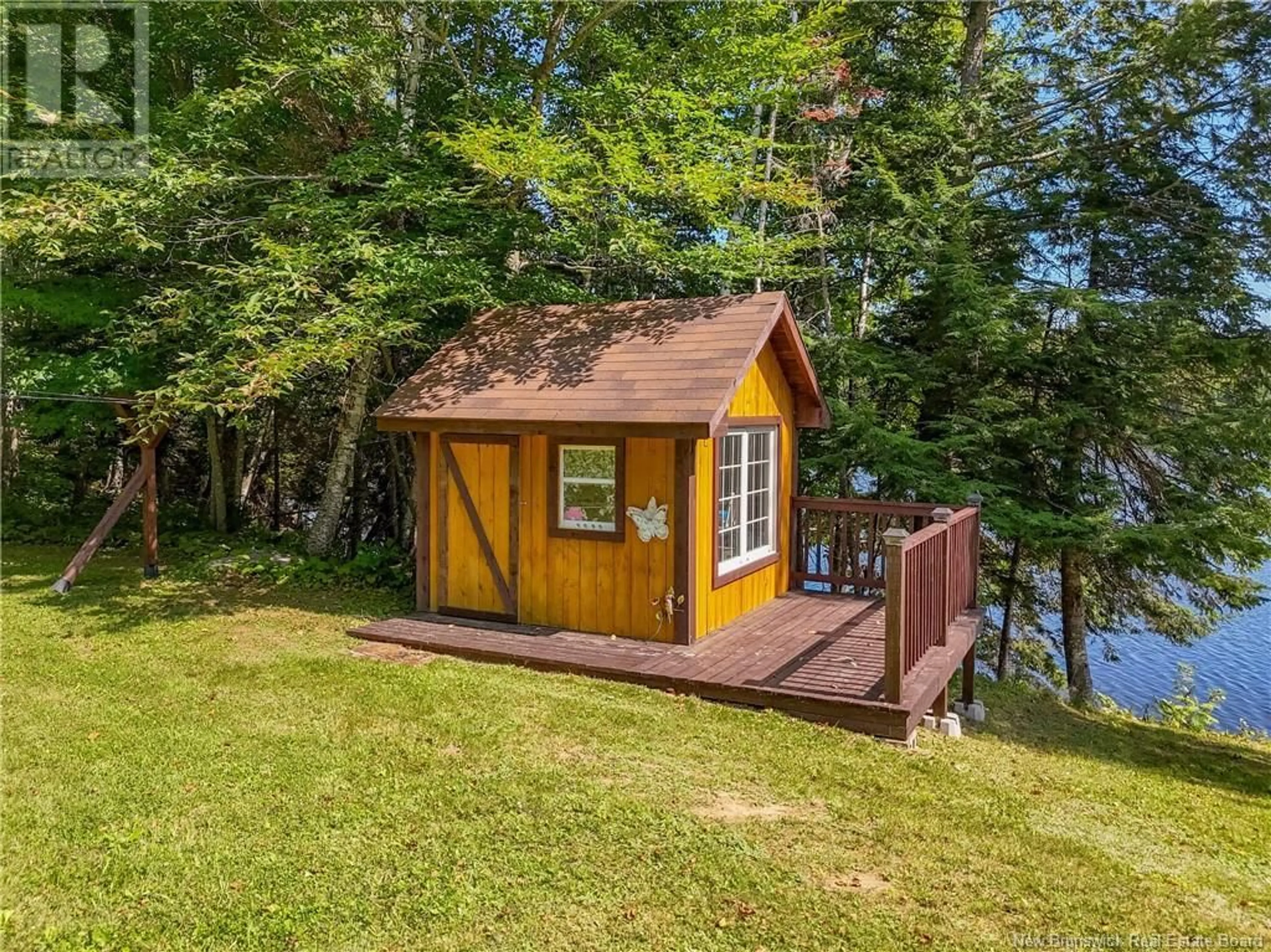 Shed for 165 ROUTE 105, Southampton New Brunswick E6G1J3
