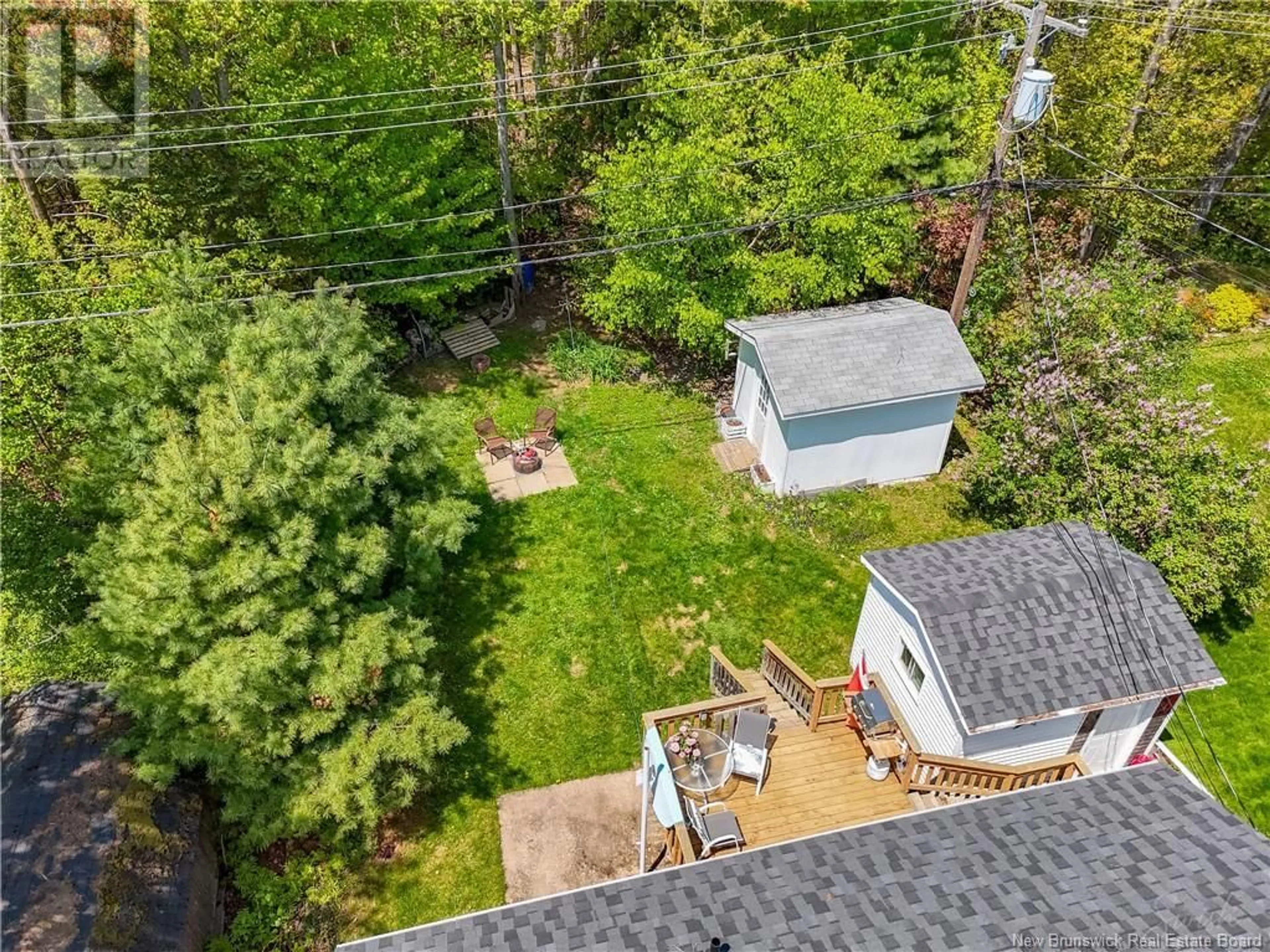 A pic from outside/outdoor area/front of a property/back of a property/a pic from drone, unknown for 11 LILAC CRESCENT, Fredericton New Brunswick E3A2G7