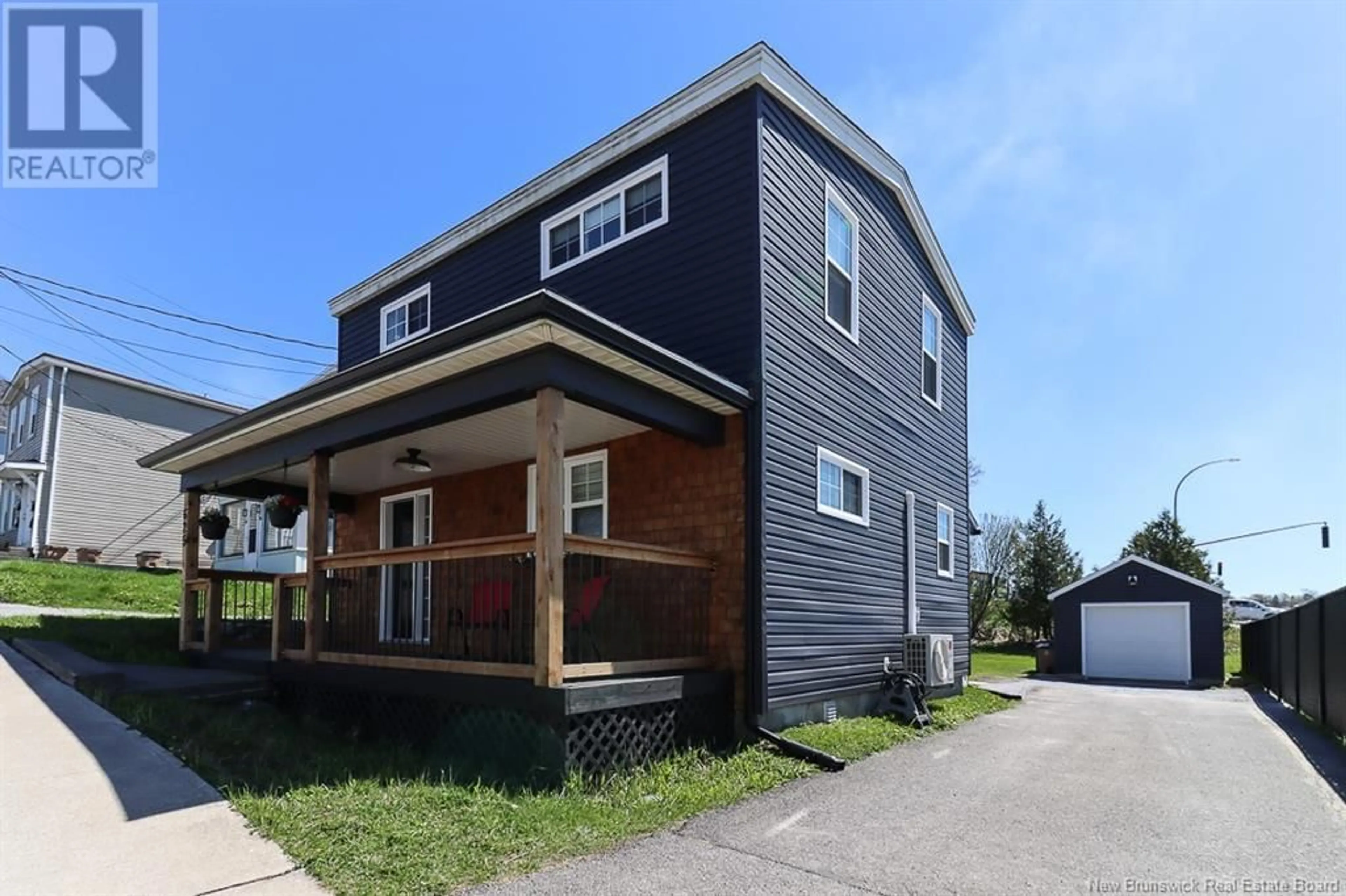 Home with vinyl exterior material, street for 625 HARDING STREET, Saint John New Brunswick E2M3M2