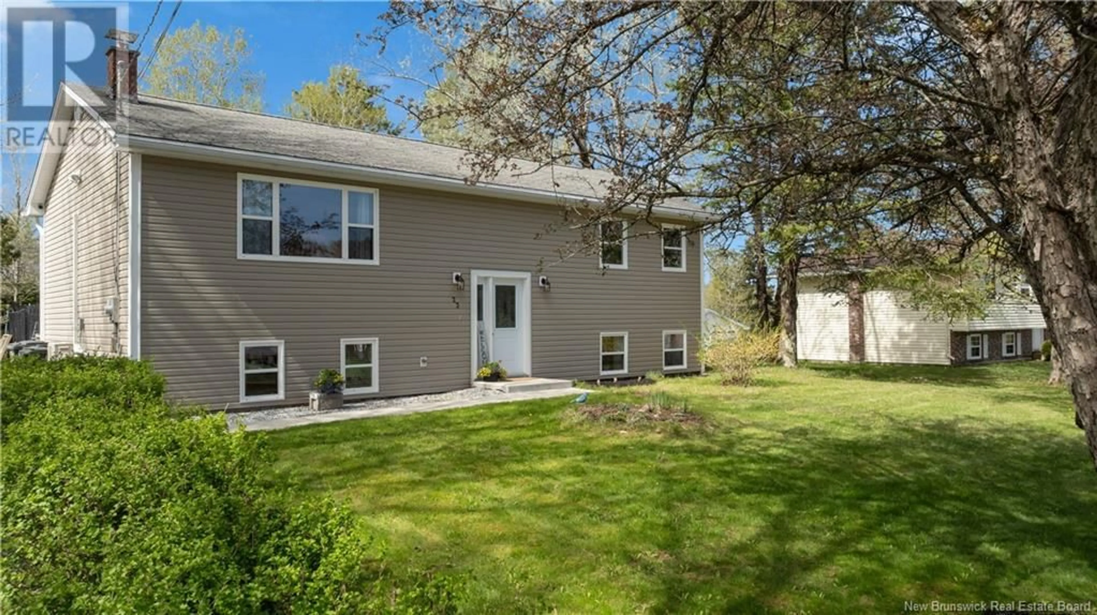 Home with vinyl exterior material, unknown for 23 PHILLIPS DRIVE, Quispamsis New Brunswick E2E4T7