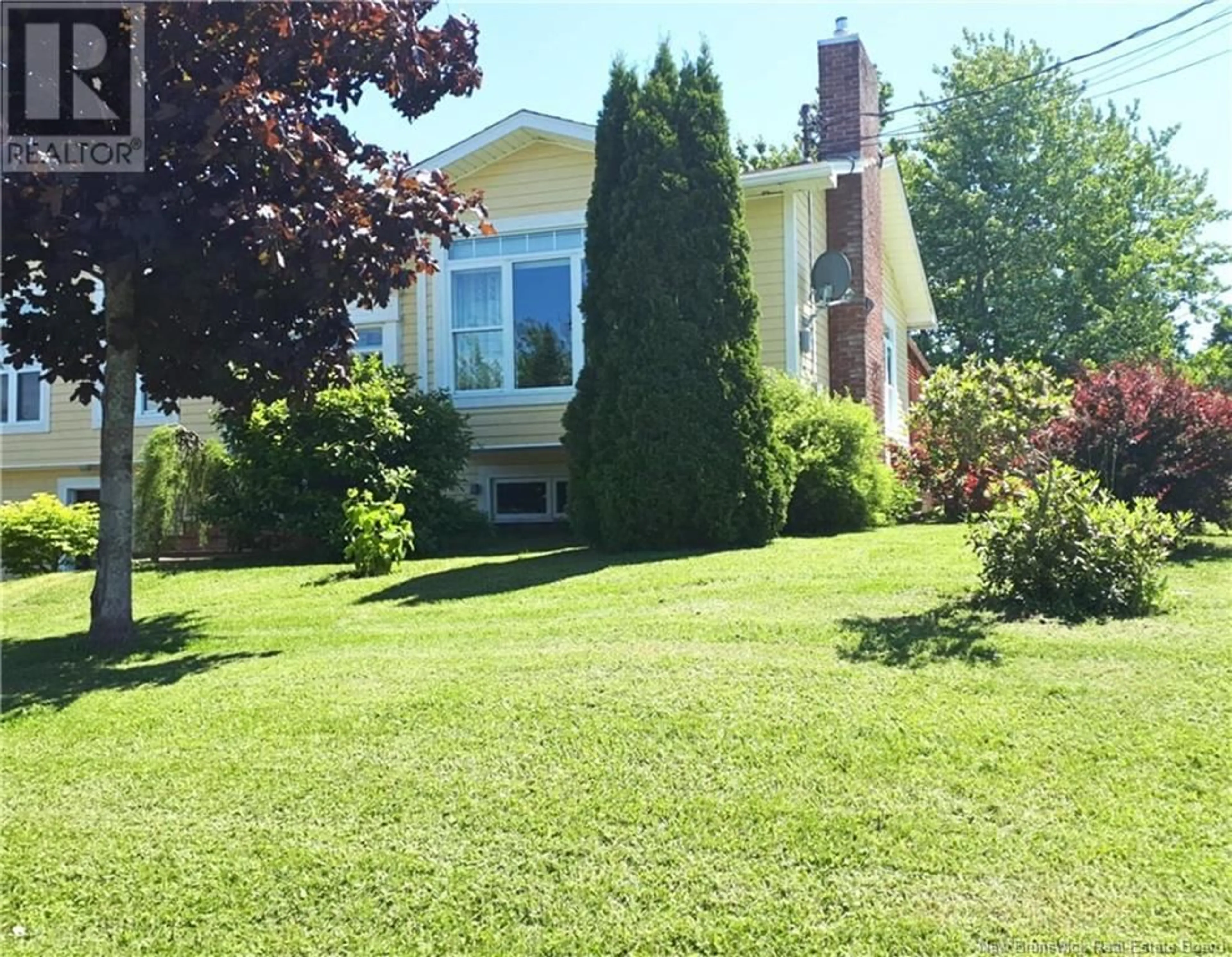 A pic from outside/outdoor area/front of a property/back of a property/a pic from drone, street for 1150 ROUTE 370, Leech New Brunswick E1X1S6