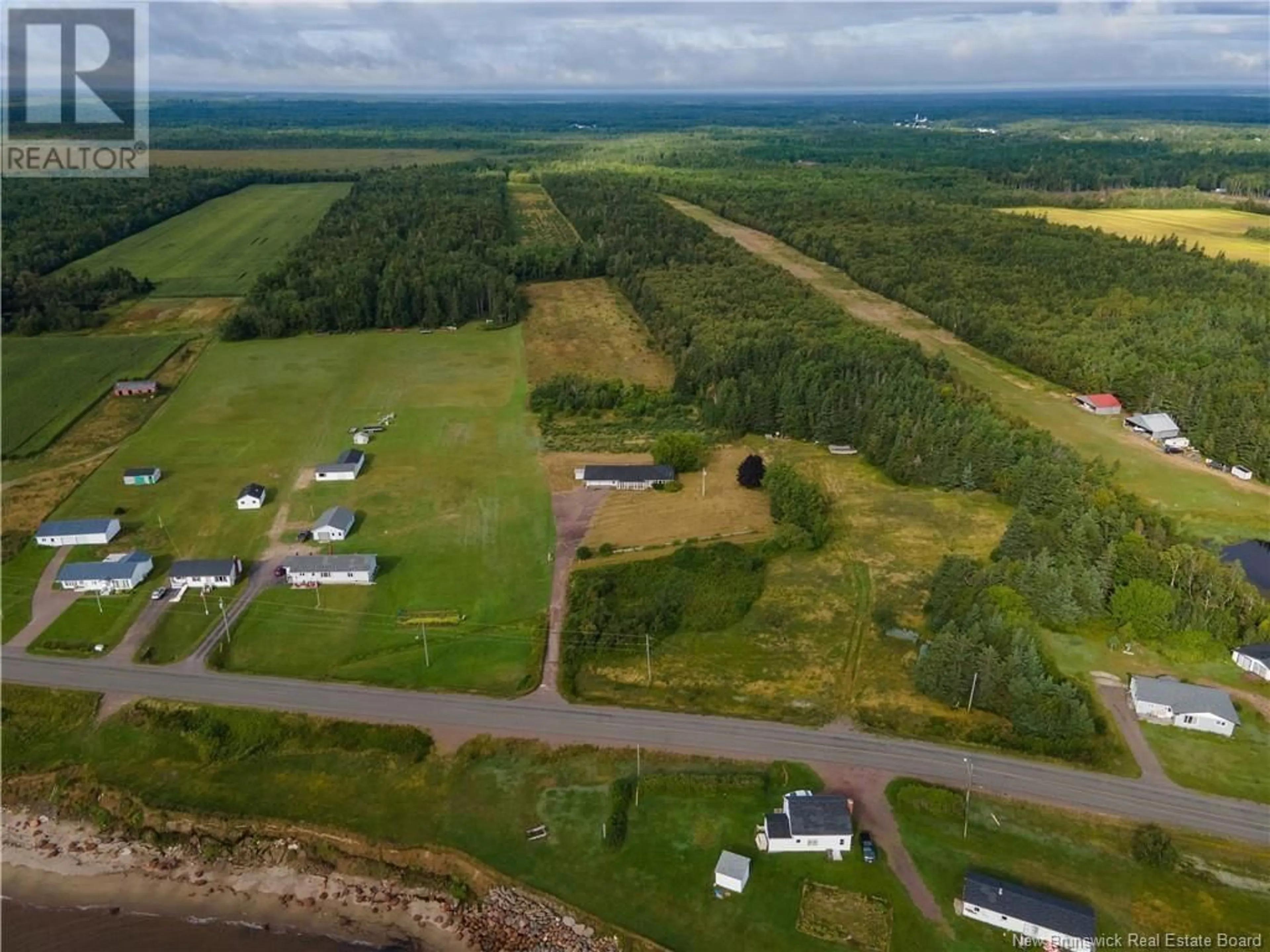 A pic from outside/outdoor area/front of a property/back of a property/a pic from drone, unknown for 2831 ROUTE 505, Cap Lumiere New Brunswick E1C9M9