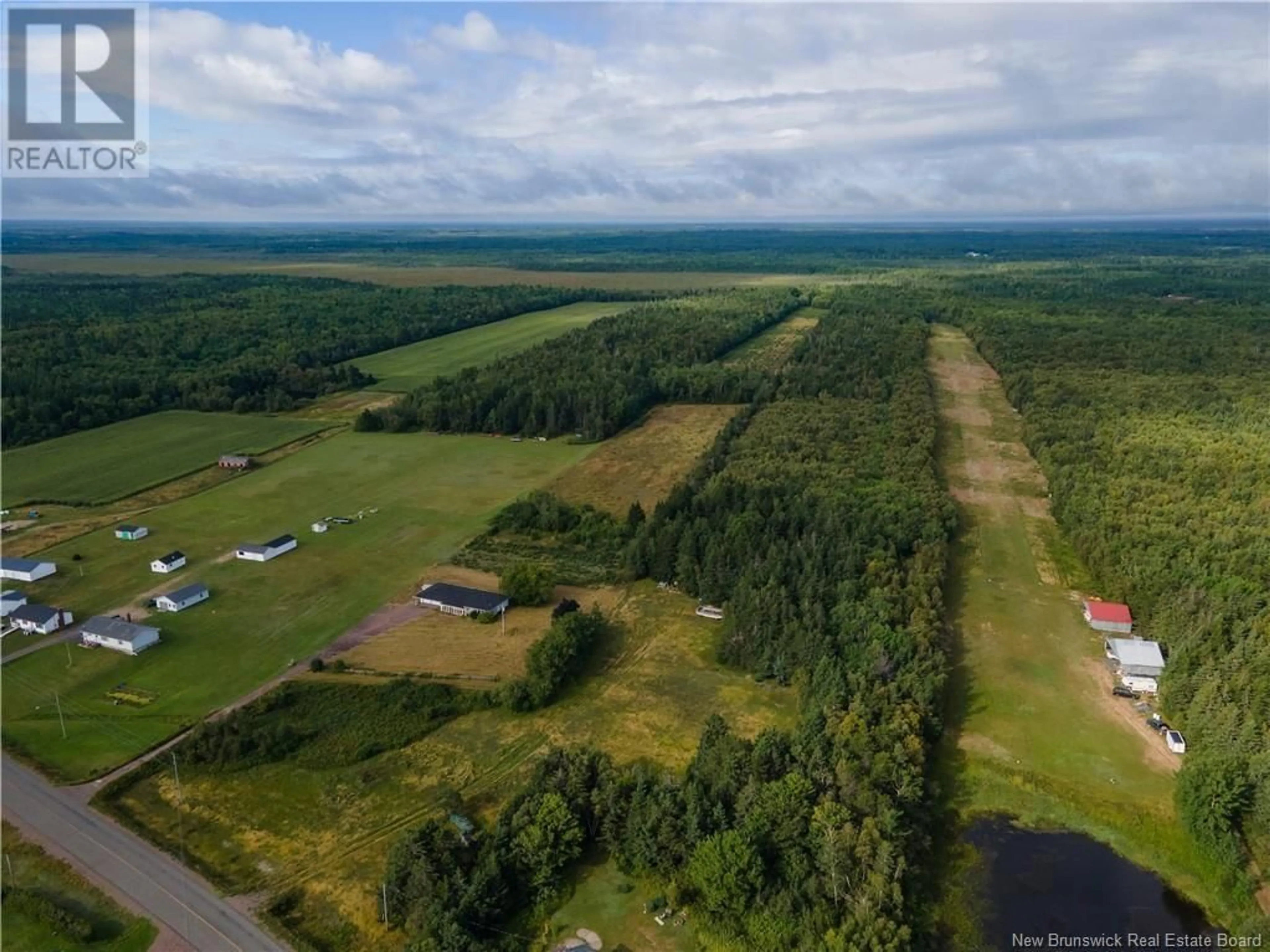 A pic from outside/outdoor area/front of a property/back of a property/a pic from drone, unknown for 2831 ROUTE 505, Cap Lumiere New Brunswick E1C9M9