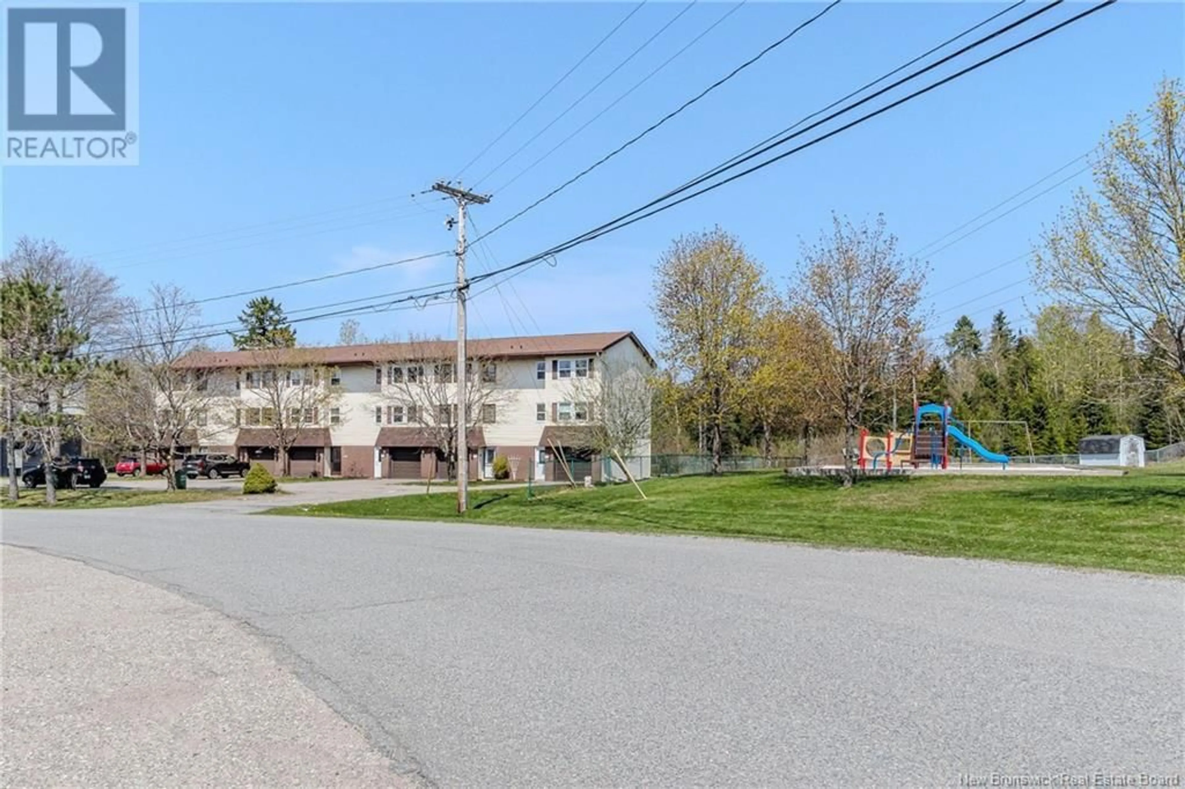 Patio, street for D - 14 SCRIBNER CRESCENT, Rothesay New Brunswick E2E3N2