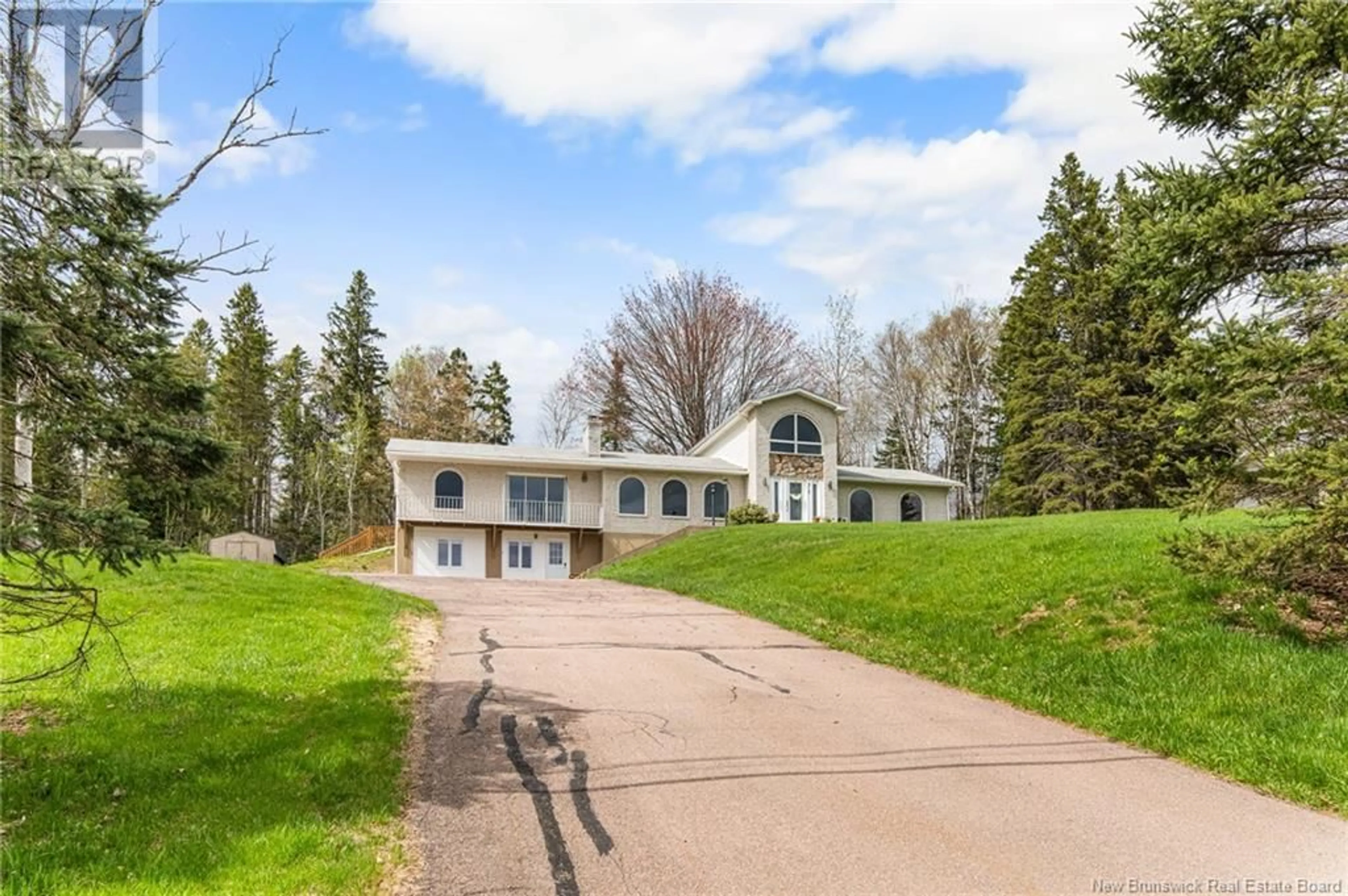 Unknown for 71 QUEENSWAY DRIVE, Moncton New Brunswick E1G2L1