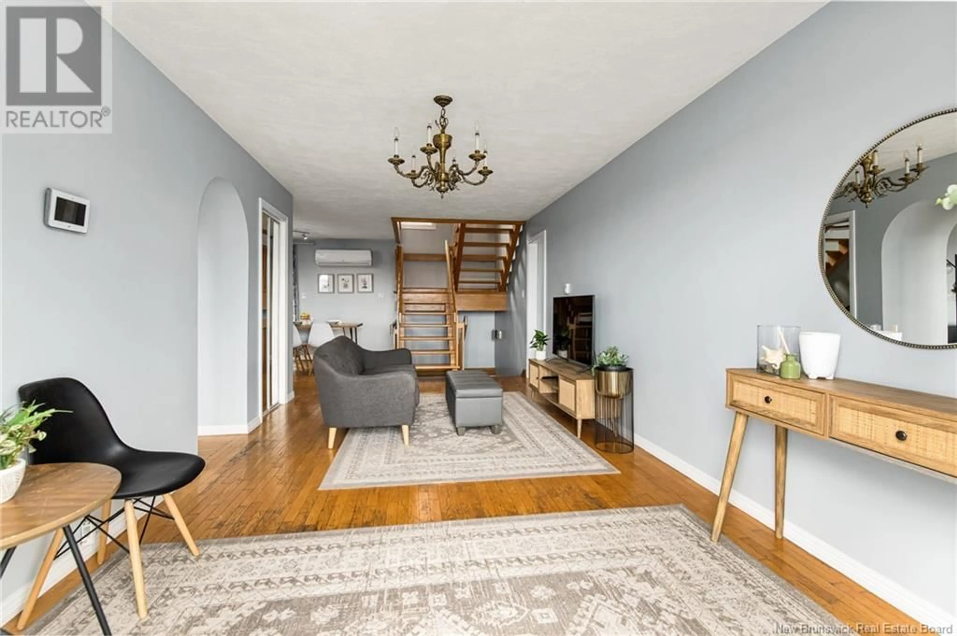 Living room with furniture, unknown for 71 QUEENSWAY DRIVE, Moncton New Brunswick E1G2L1