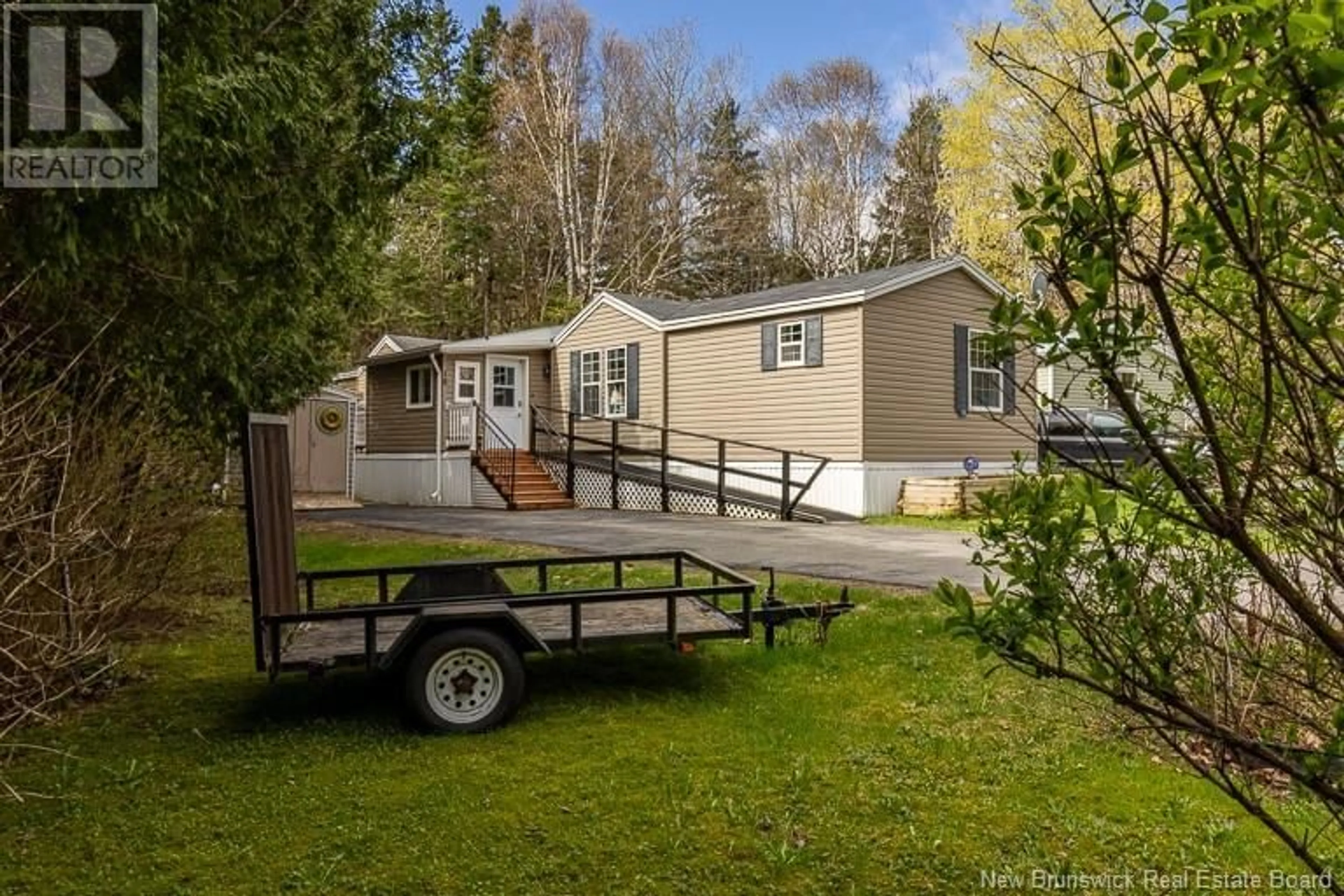 Unknown for 18 WHITE OAK CRESCENT, Quispamsis New Brunswick E2K1X3