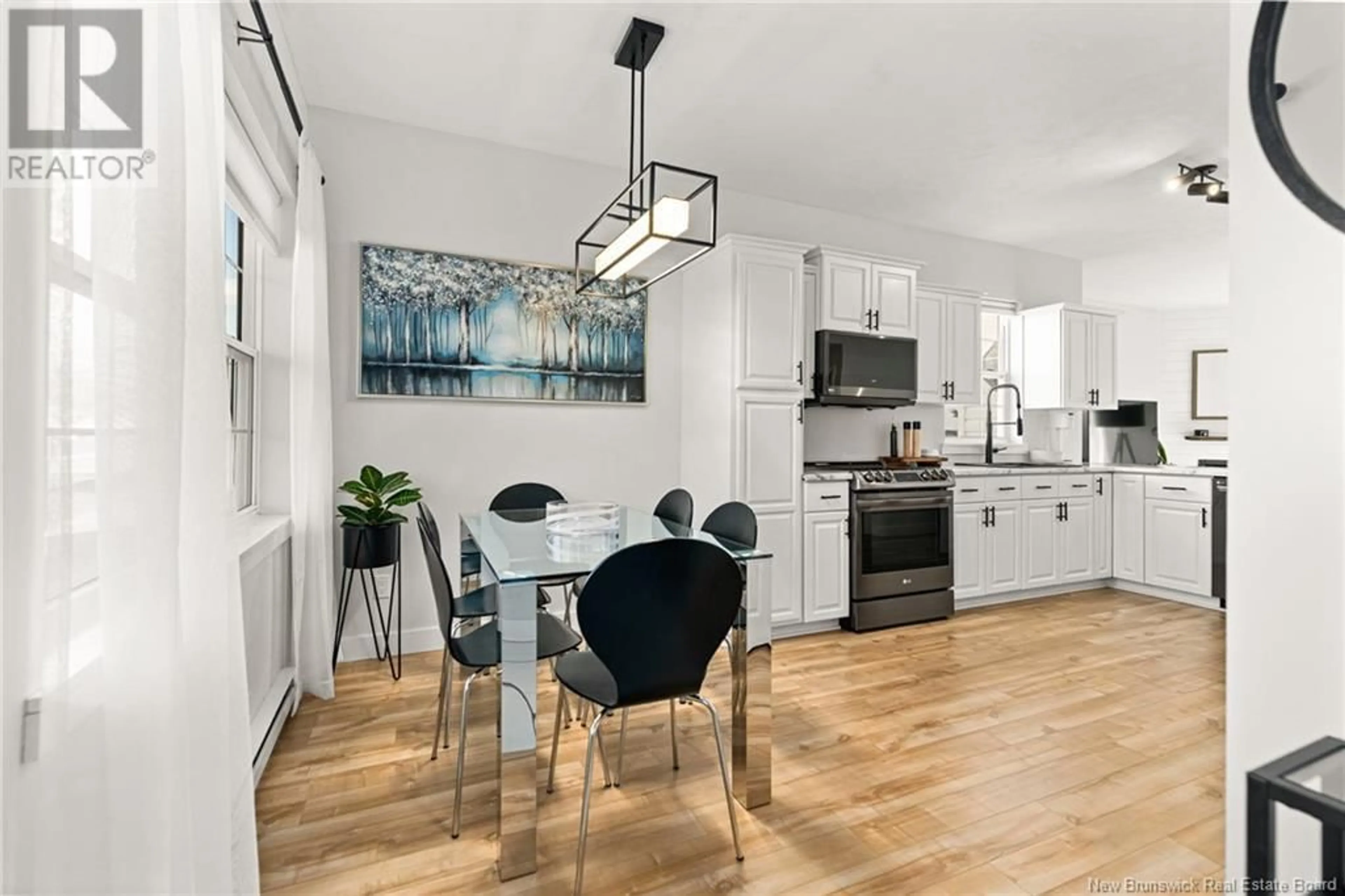 Open concept kitchen, unknown for 8 ANAHID STREET, Moncton New Brunswick E1G4T7
