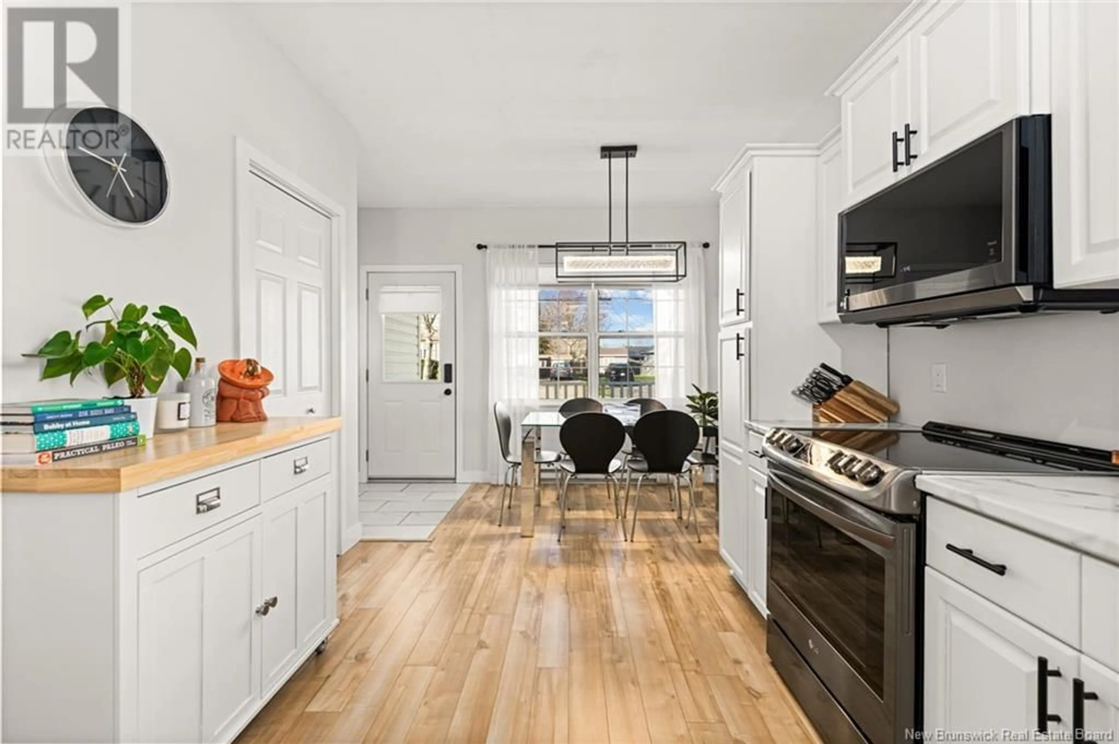 Open concept kitchen, unknown for 8 ANAHID STREET, Moncton New Brunswick E1G4T7