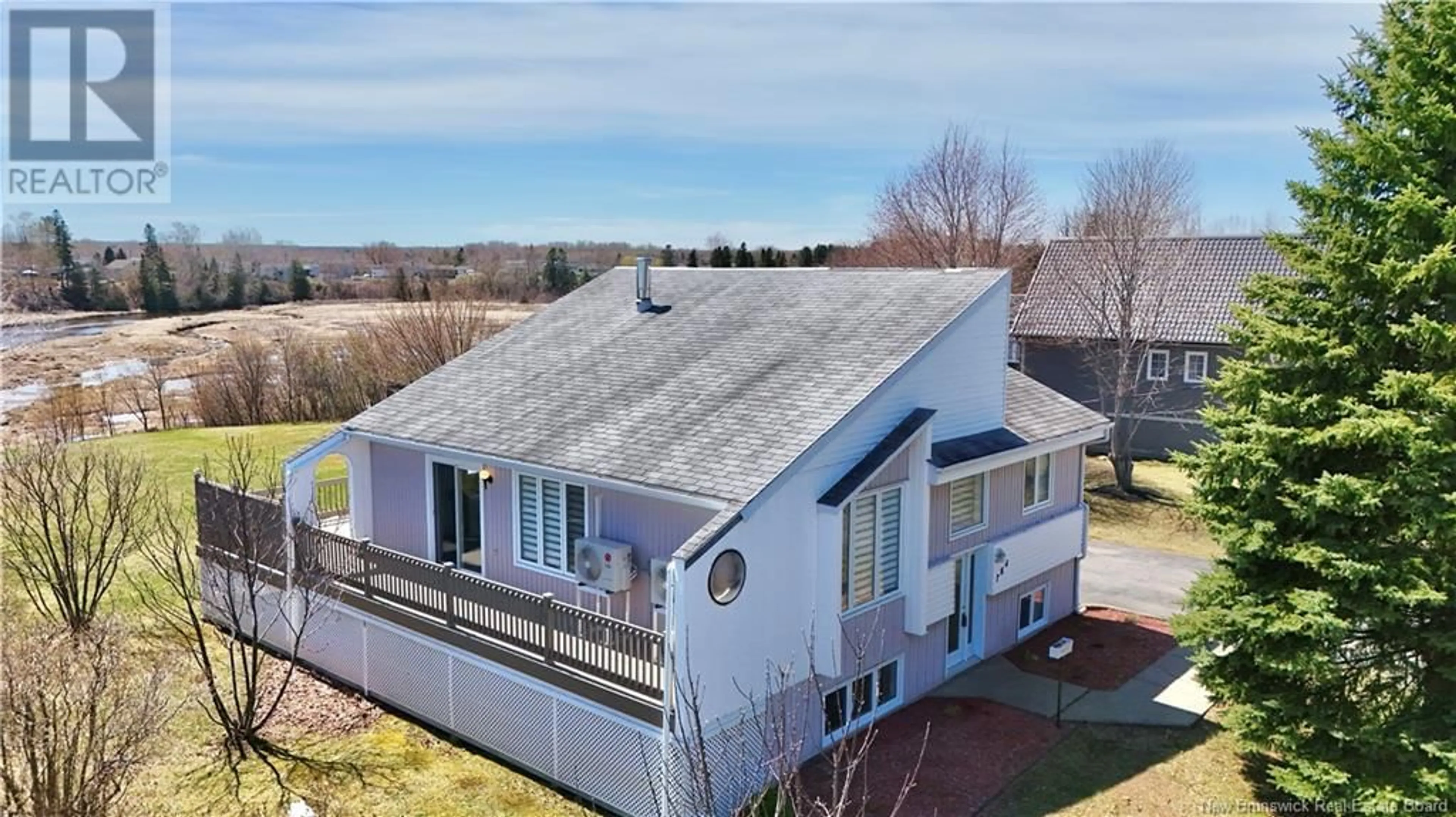 A pic from outside/outdoor area/front of a property/back of a property/a pic from drone, building for 784 ST PIERRE, Beresford New Brunswick E8K1S1