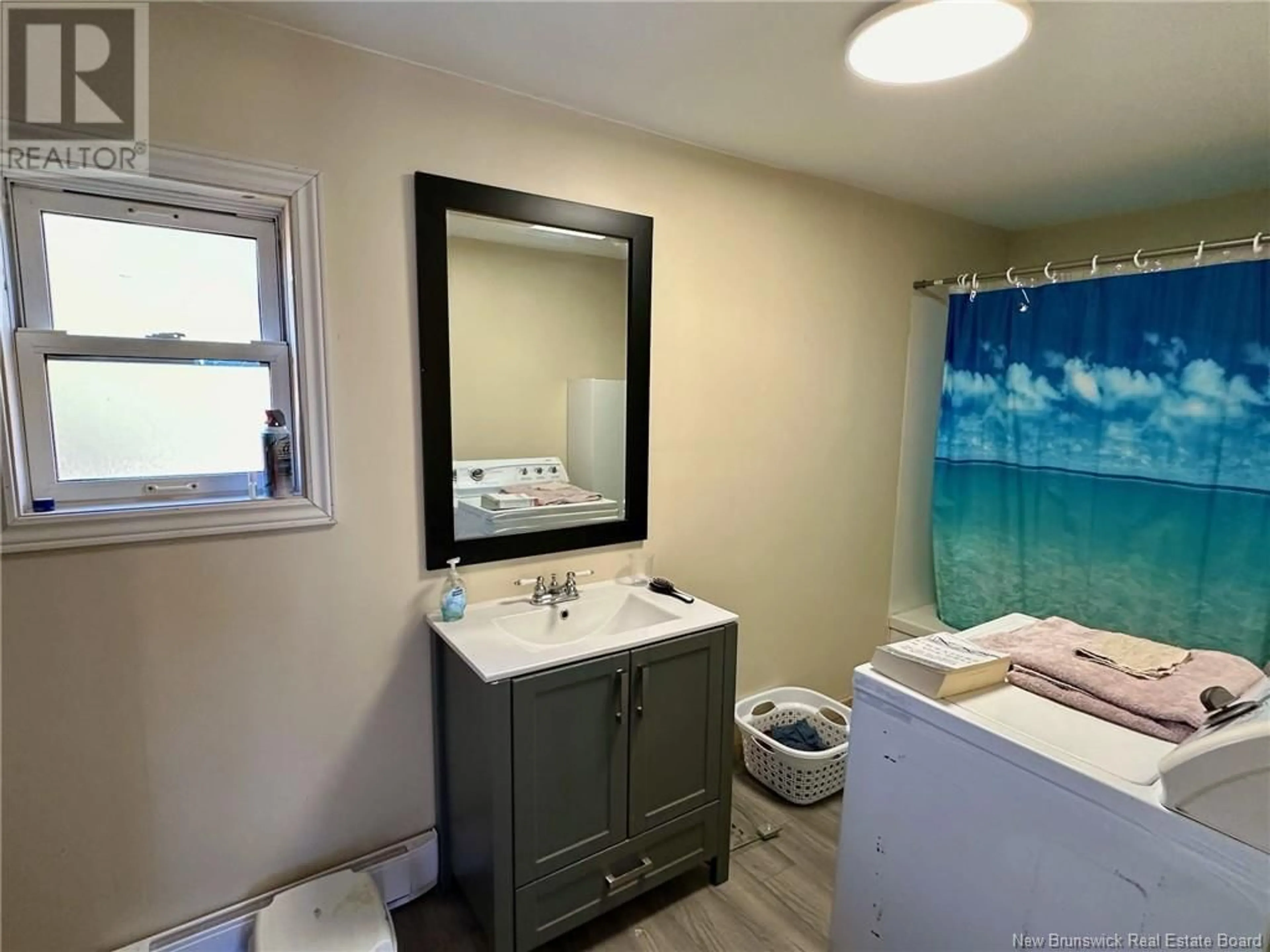 Standard bathroom, ceramic/tile floor for 15 CARVILLE ROAD, Mclaughlin New Brunswick E7G1G7