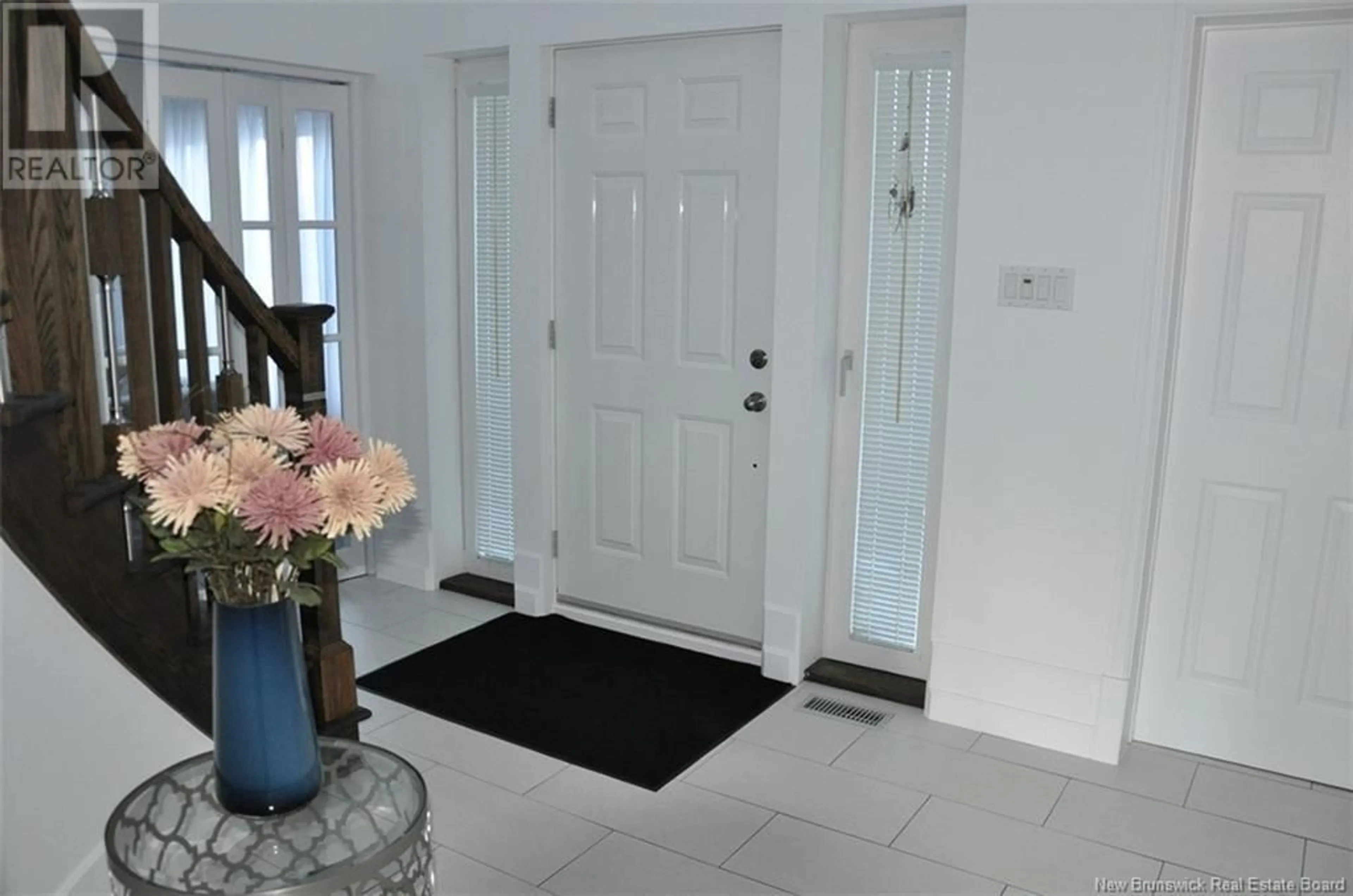 Indoor entryway for 110 BOSSÉ AVENUE, Edmundston New Brunswick E3V4A2