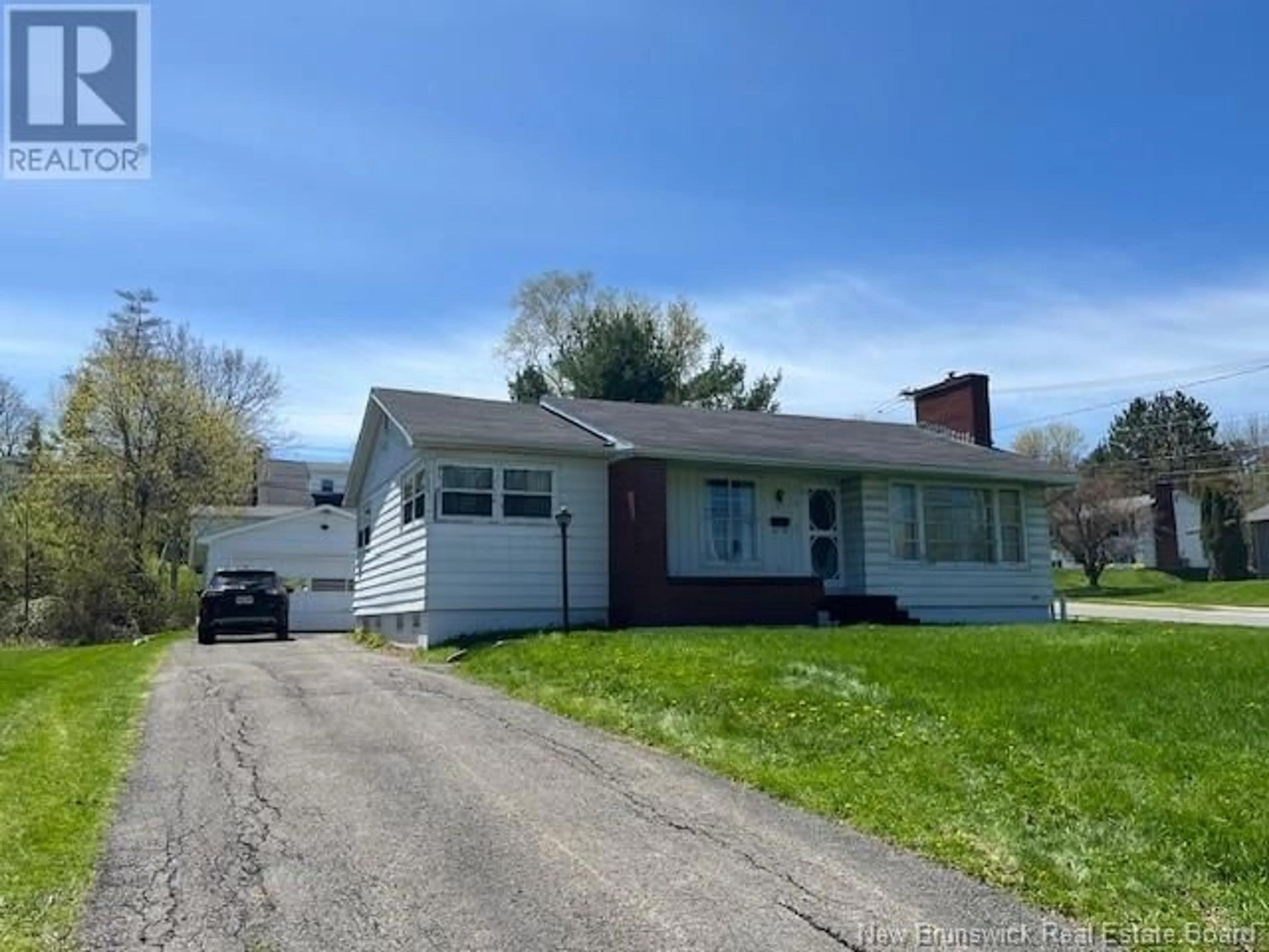 Home with vinyl exterior material, street for 416 MONTGOMERY STREET, Fredericton New Brunswick E3B2X5