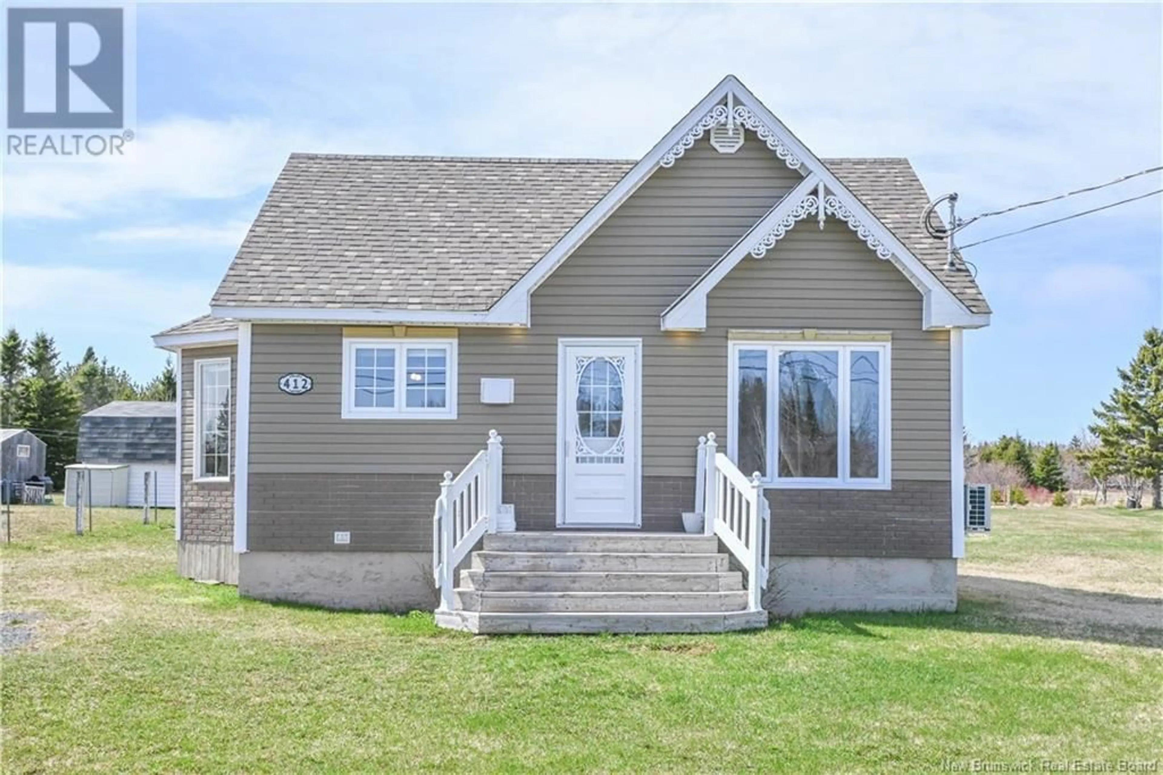 Home with vinyl exterior material, street for 412 ST-RAPHAËL NORD STREET, Saint-Marie-Saint-Raphaël New Brunswick E8T1S1