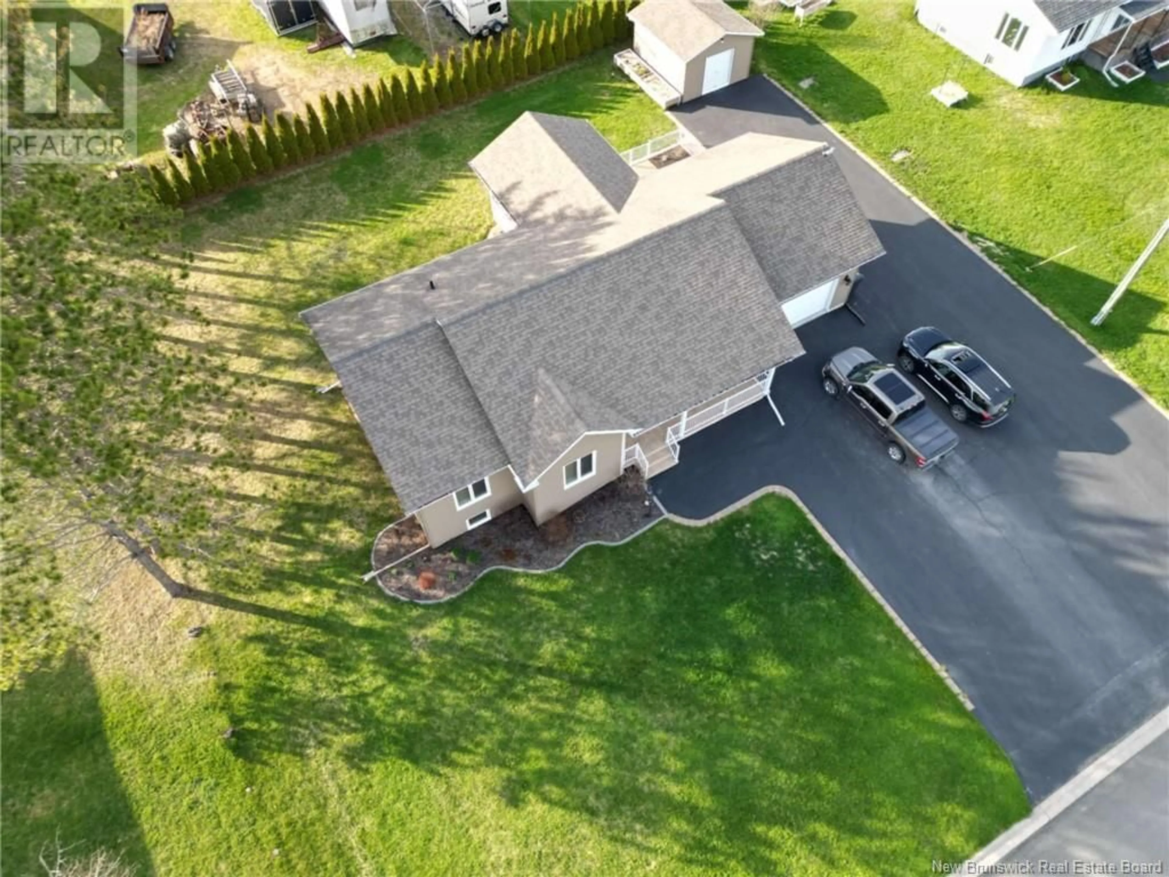 A pic from outside/outdoor area/front of a property/back of a property/a pic from drone, street for 29 VANIER STREET, Grand-Sault/Grand Falls New Brunswick E3Y1G1
