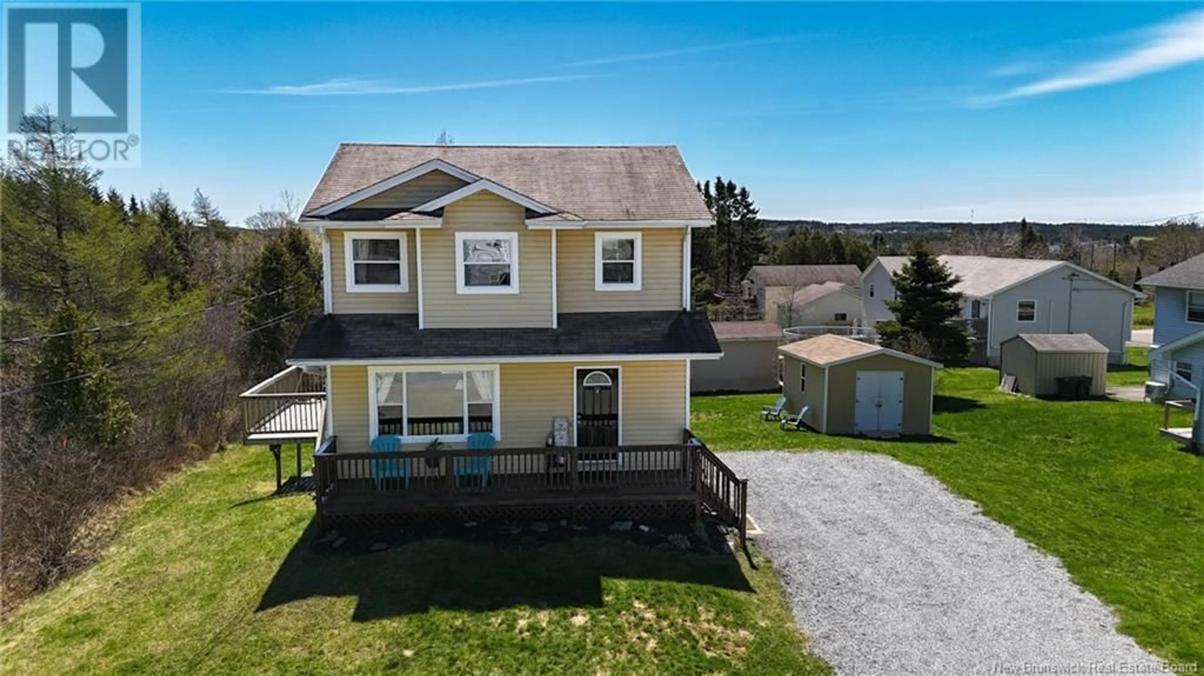A pic from outside/outdoor area/front of a property/back of a property/a pic from drone, water/lake/river/ocean view for 10 COTTONWOOD COURT, Saint John New Brunswick E2J0A4