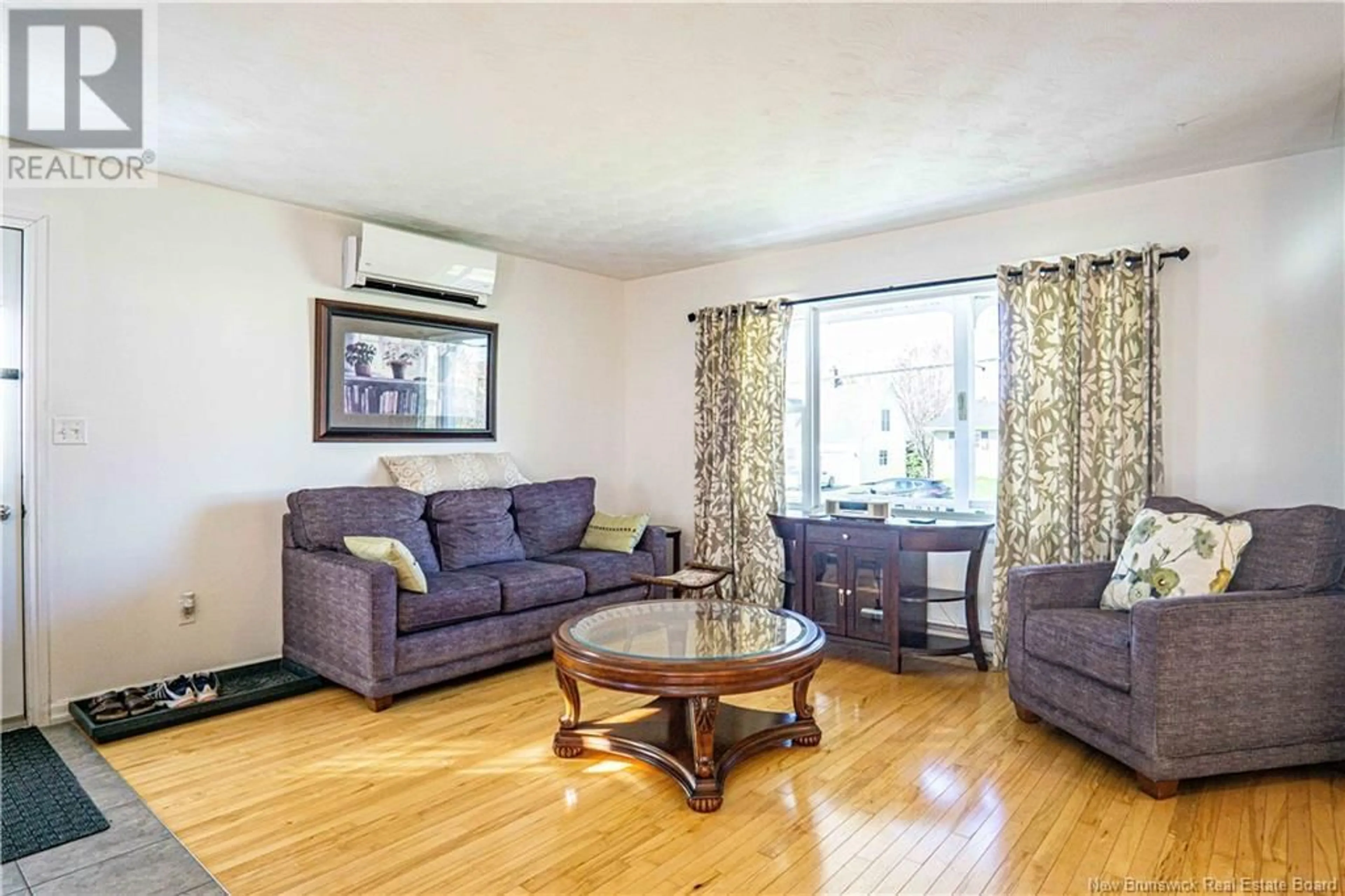 Living room with furniture, unknown for 25 CORTLAND STREET, New Maryland New Brunswick E3C1B5