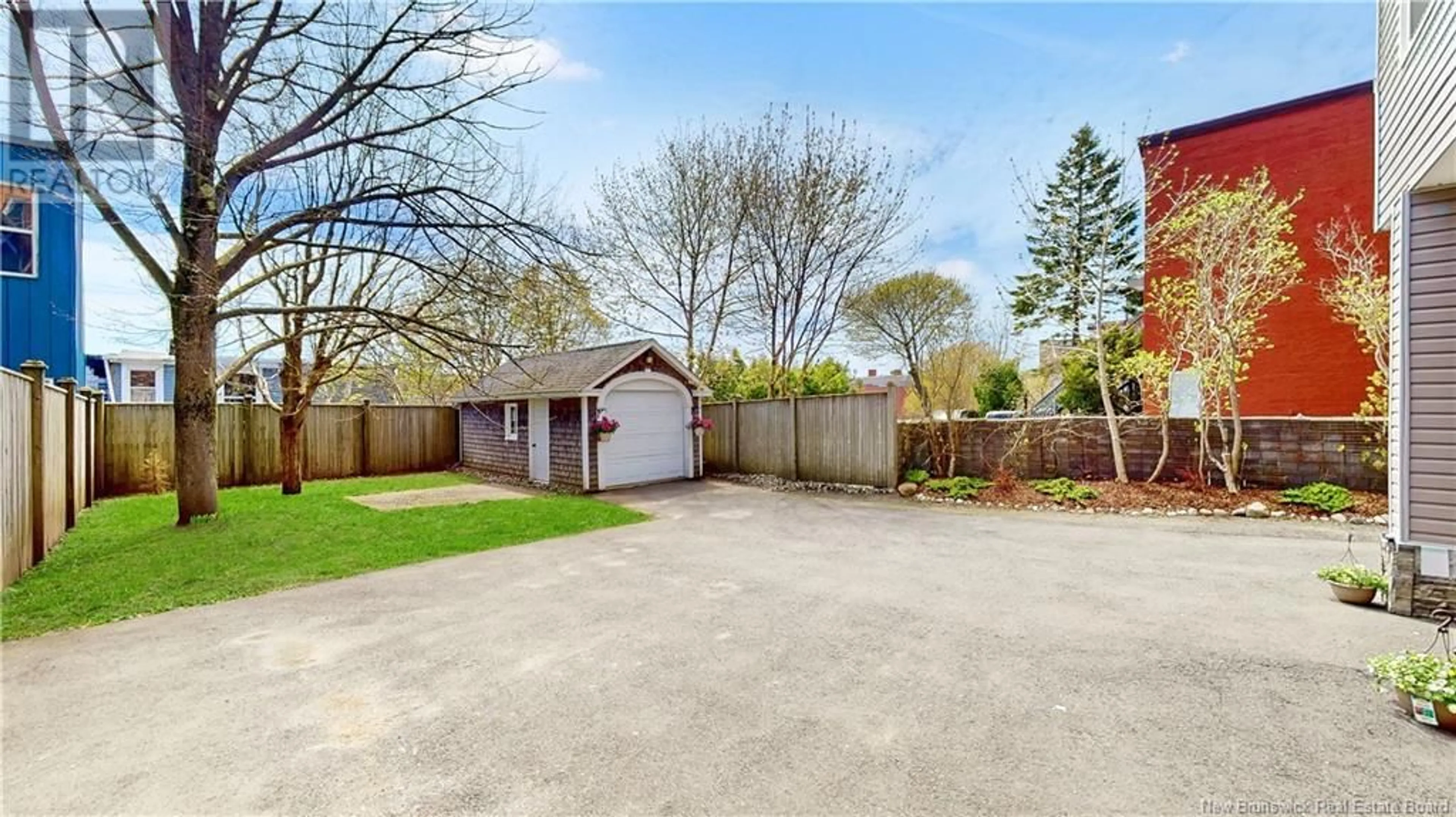 A pic from outside/outdoor area/front of a property/back of a property/a pic from drone, street for 78 ORANGE STREET, Saint John New Brunswick E2L1M3