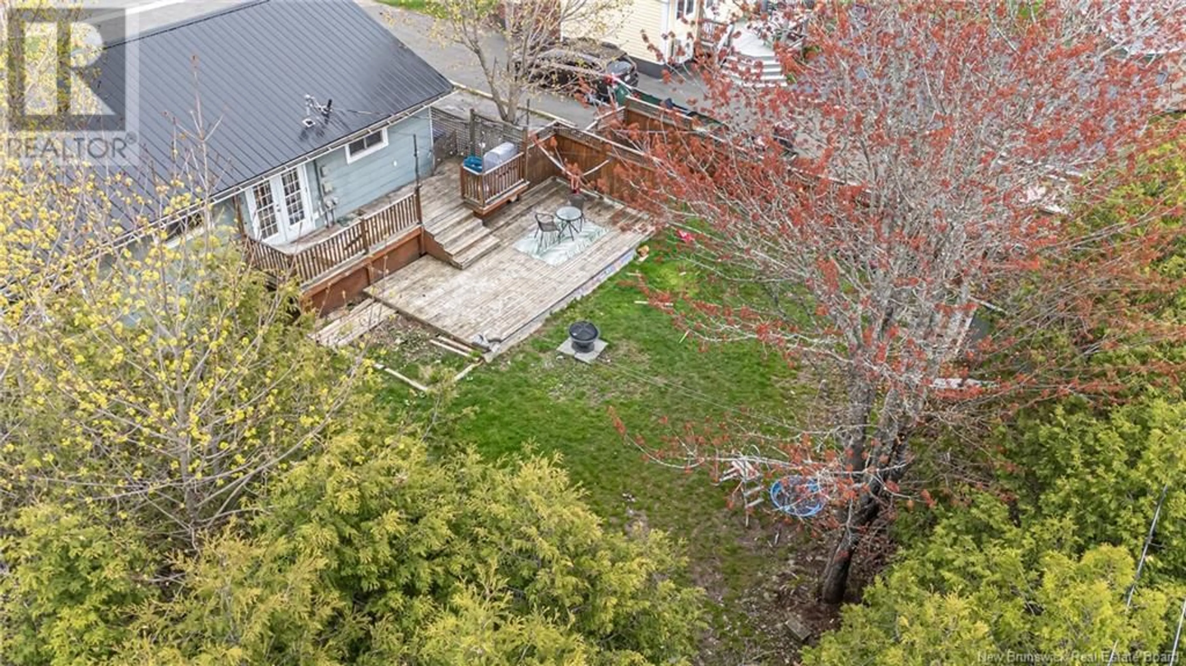 A pic from outside/outdoor area/front of a property/back of a property/a pic from drone, street for 62 SOUTHAMPTON DRIVE, Fredericton New Brunswick E3B4T3