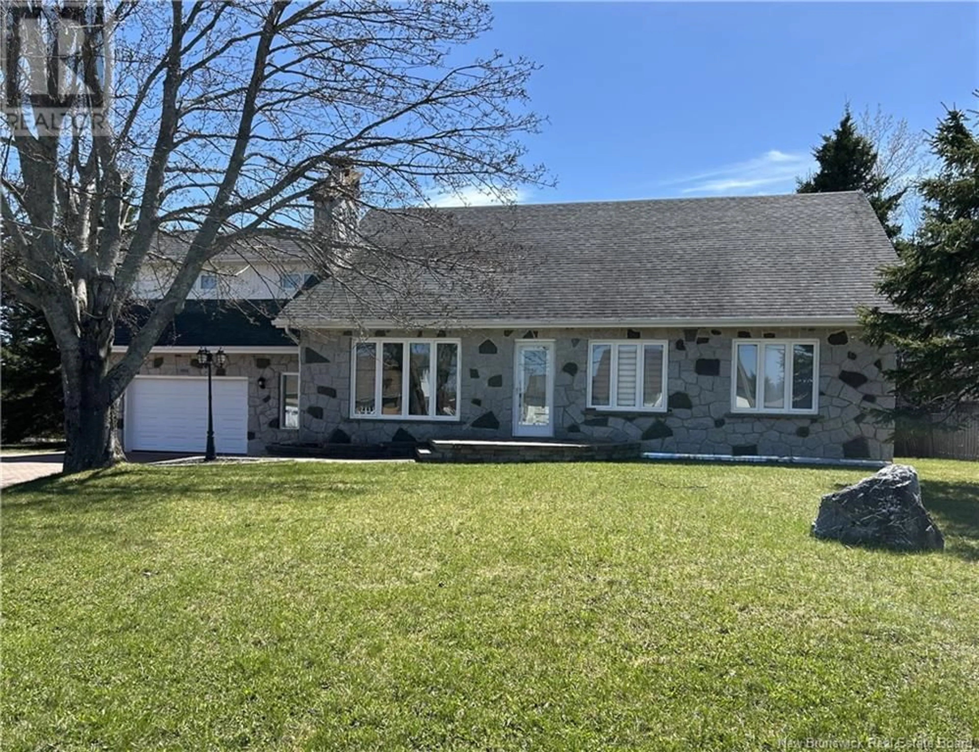 A pic from outside/outdoor area/front of a property/back of a property/a pic from drone, street for 1924 CHEMIN SAULNIER OUEST, Saint-Irenée New Brunswick E1X2B2