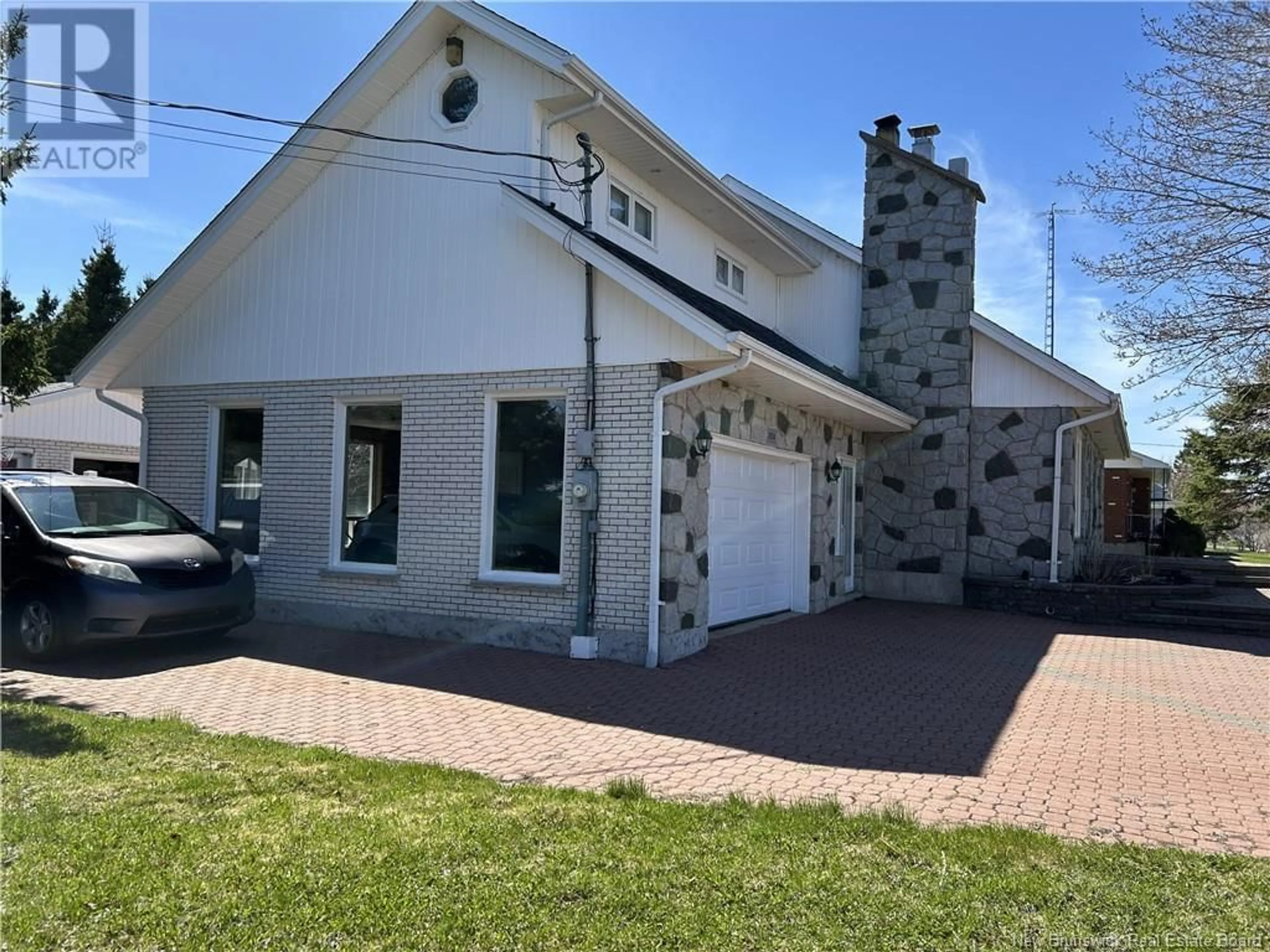 Home with brick exterior material, street for 1924 CHEMIN SAULNIER OUEST, Saint-Irenée New Brunswick E1X2B2