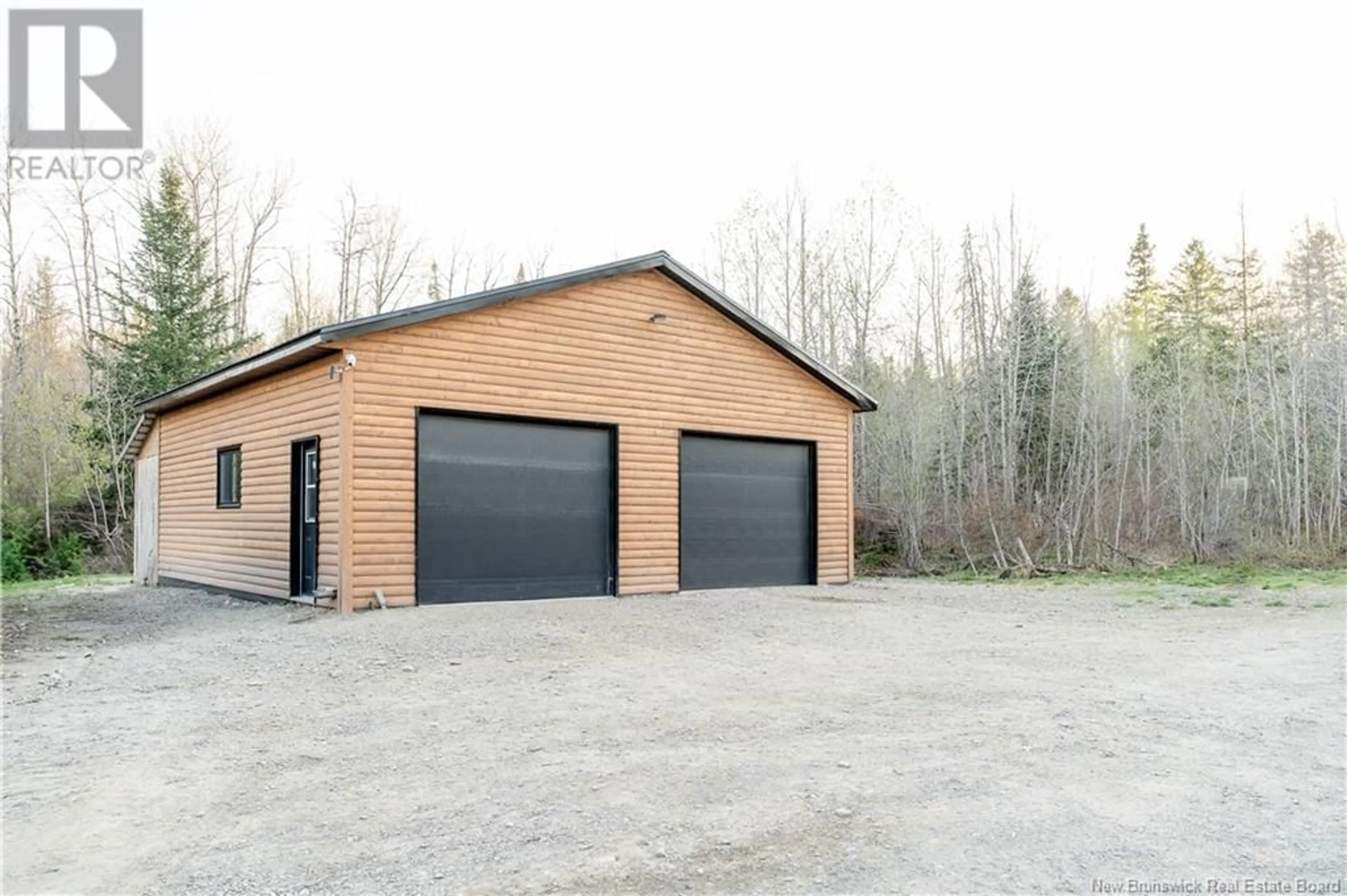Indoor garage for 161 31 ROUTE, Clair New Brunswick E7A1X8