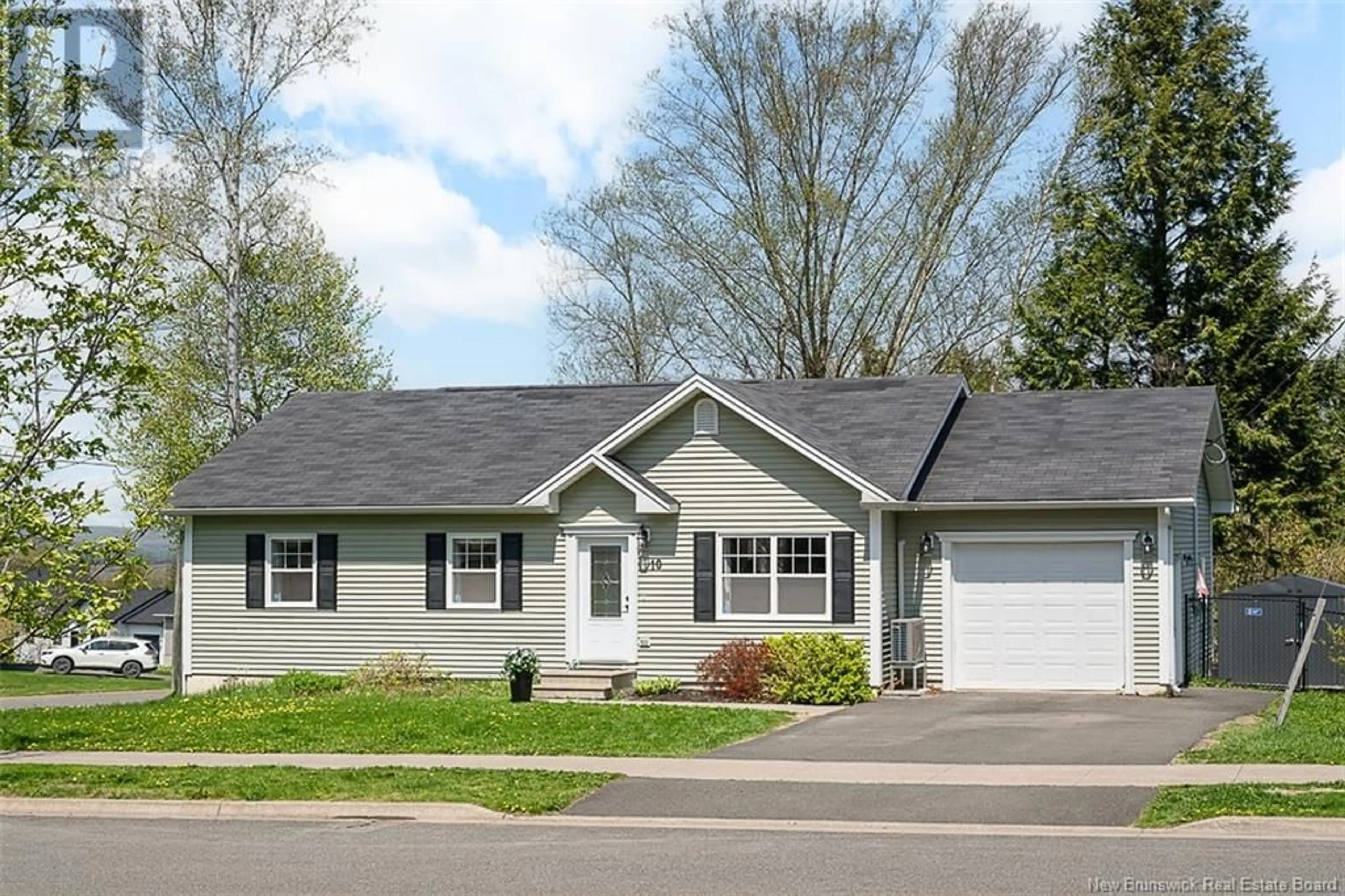 Home with vinyl exterior material, street for 10 SILENT HILLS DRIVE, Fredericton New Brunswick E3C0J8