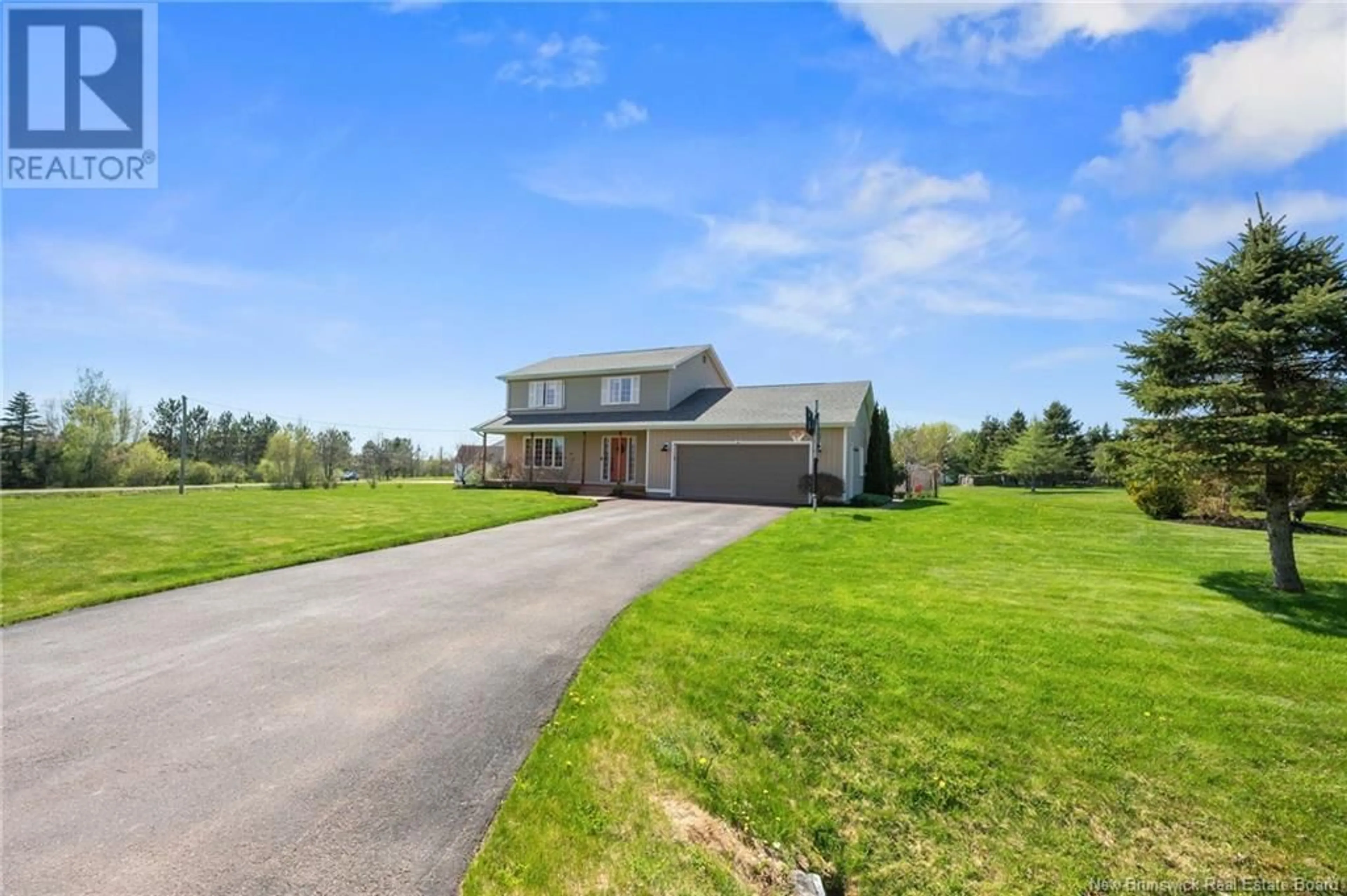 A pic from outside/outdoor area/front of a property/back of a property/a pic from drone, water/lake/river/ocean view for 7 SENATE DRIVE, Moncton New Brunswick E1G4H2