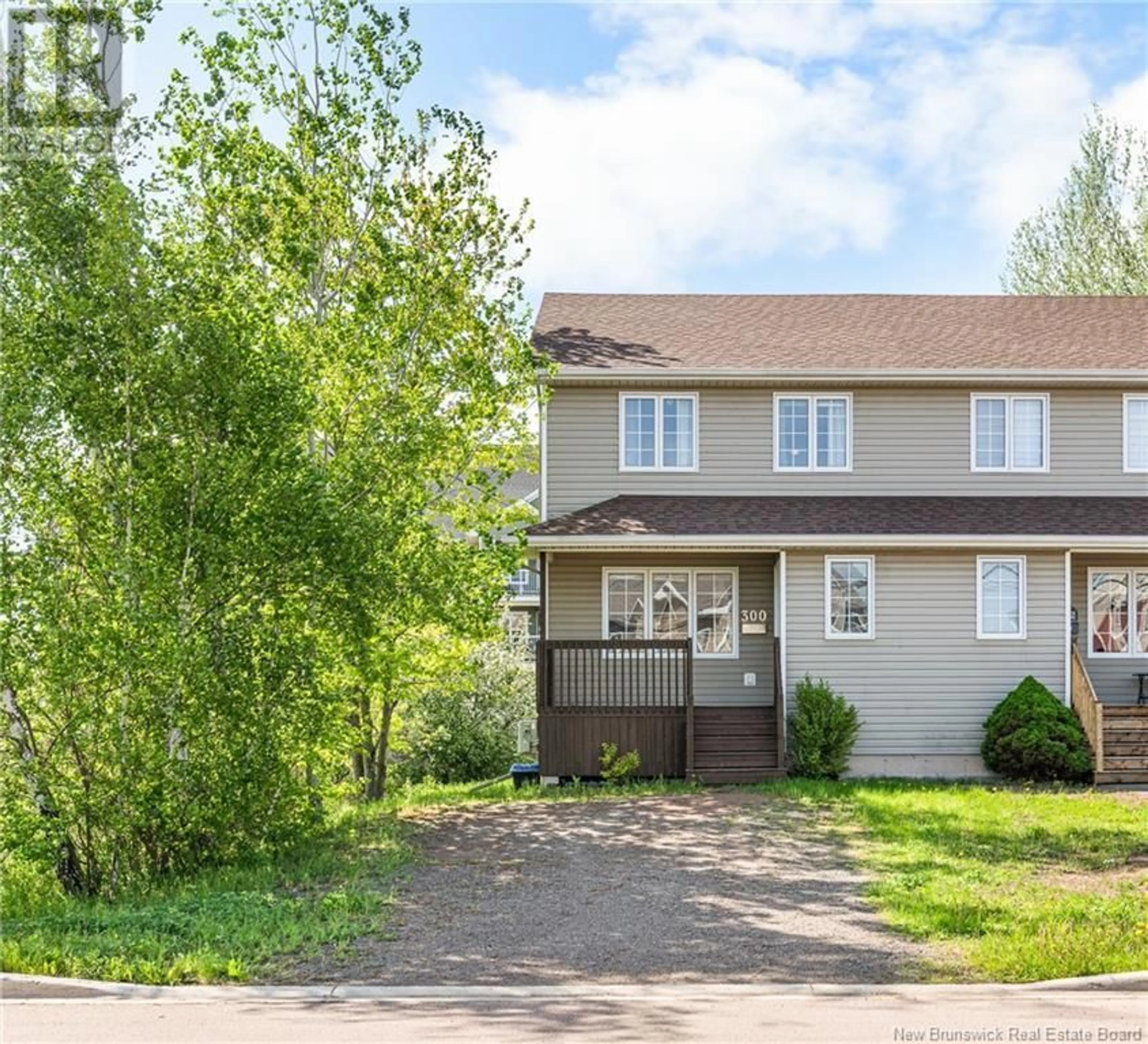 Unknown for 300 NORMANDIE STREET, Dieppe New Brunswick E1A1L7