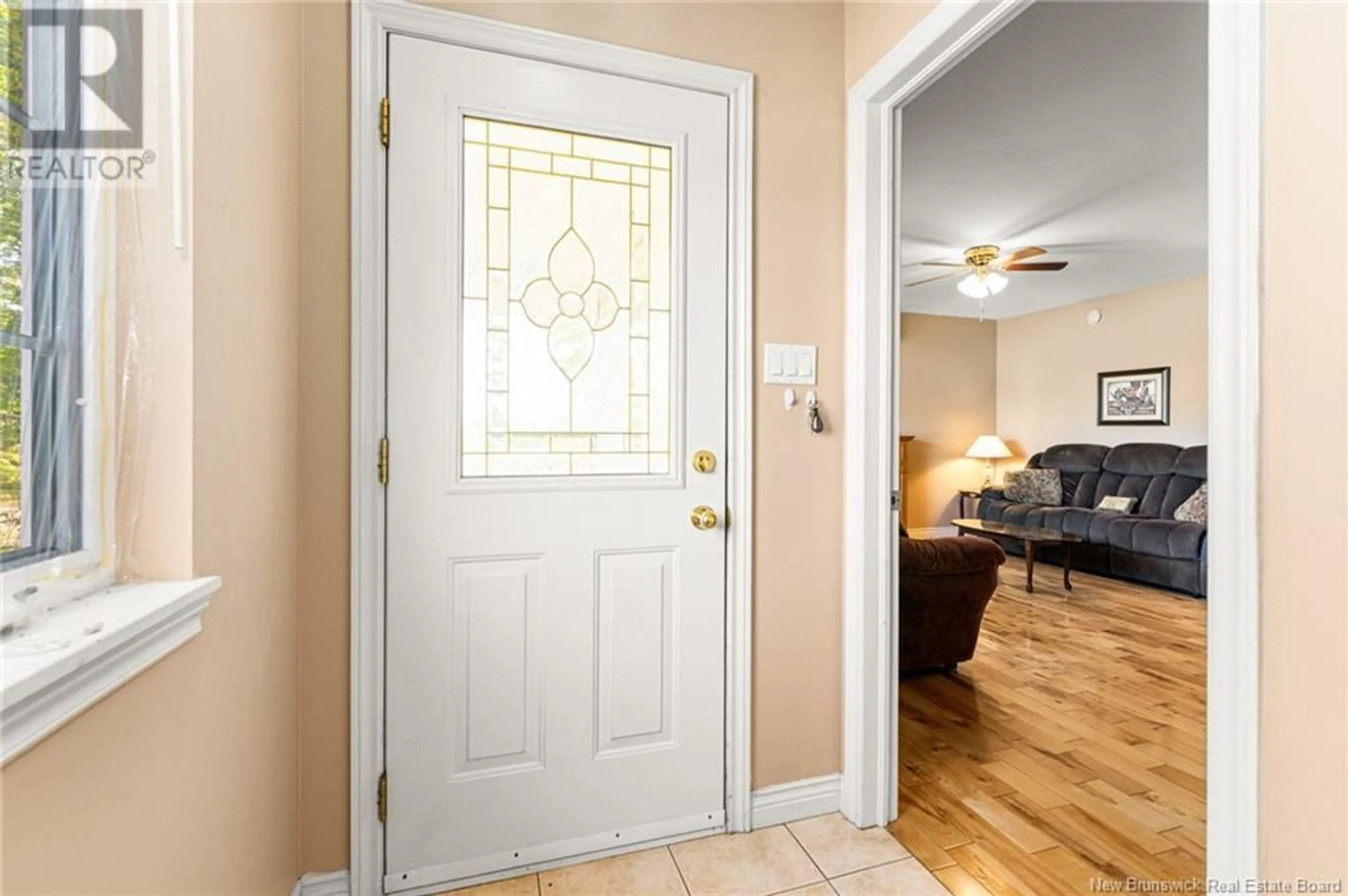 Indoor entryway for 300 NORMANDIE STREET, Dieppe New Brunswick E1A1L7