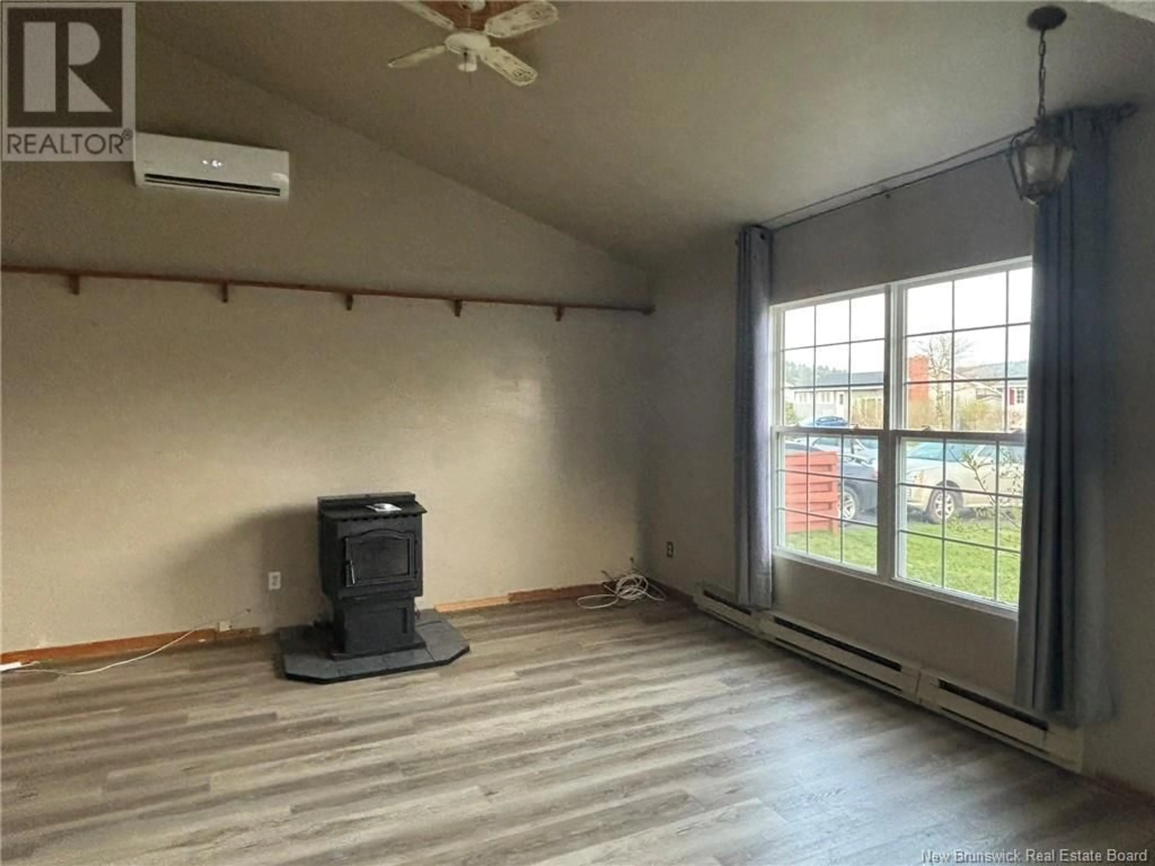 A pic of a room for 163 OCEAN DRIVE, Saint John New Brunswick E2P1G5