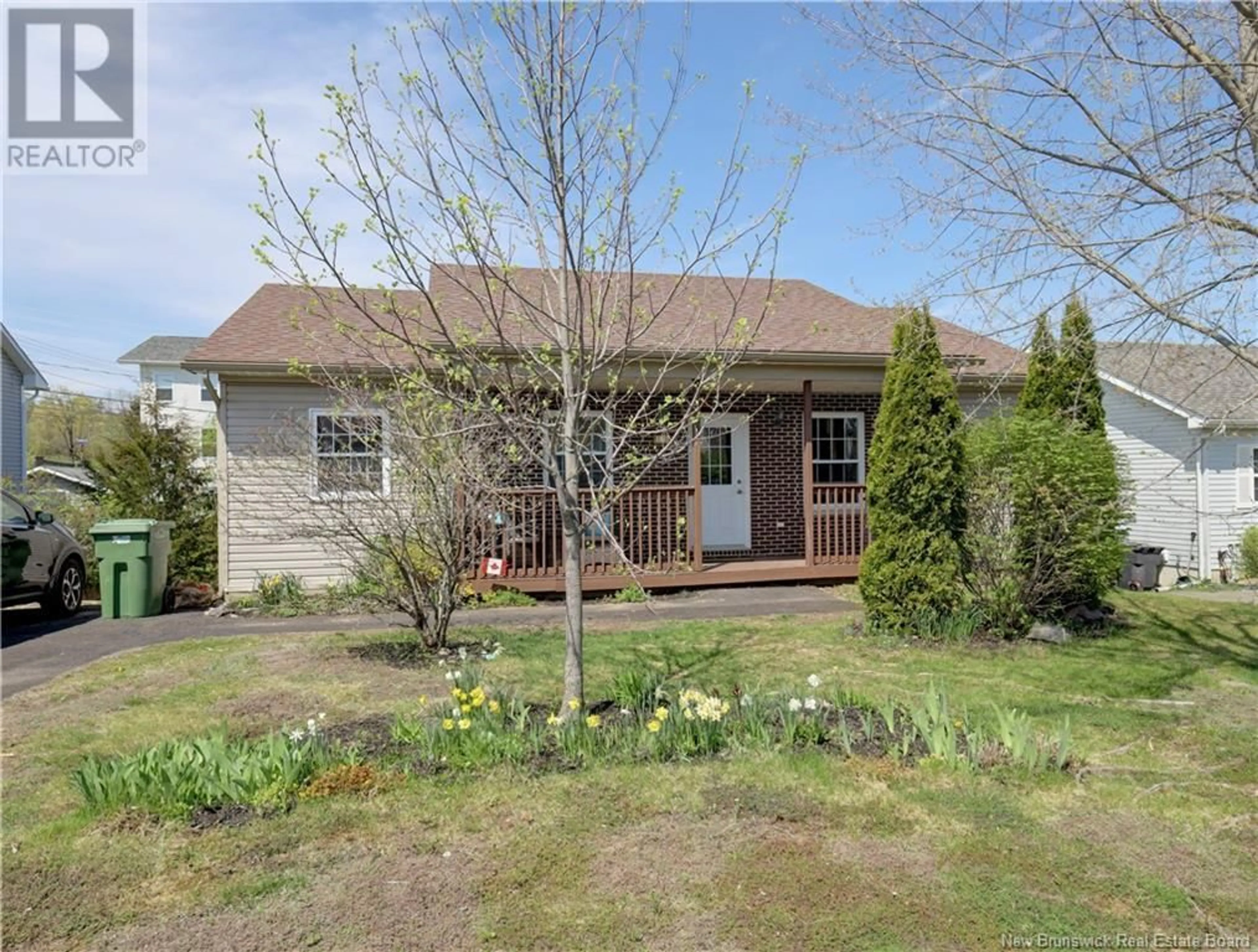 Unknown for 13 GLEN EYRE COURT, Fredericton New Brunswick E3C2P7