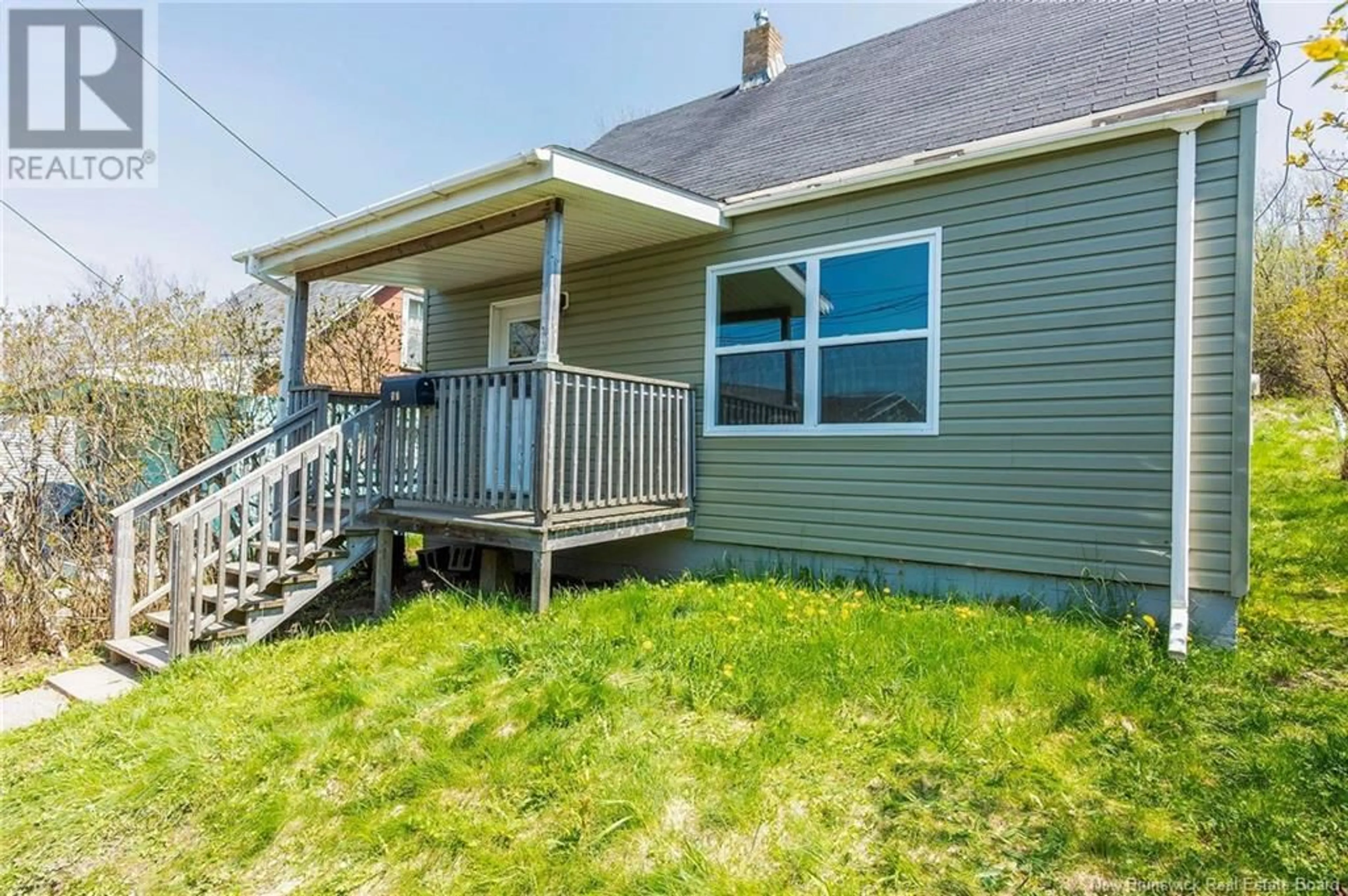 Patio, street for 57 MONTGOMERY CRESCENT, Saint John New Brunswick E2K2T3
