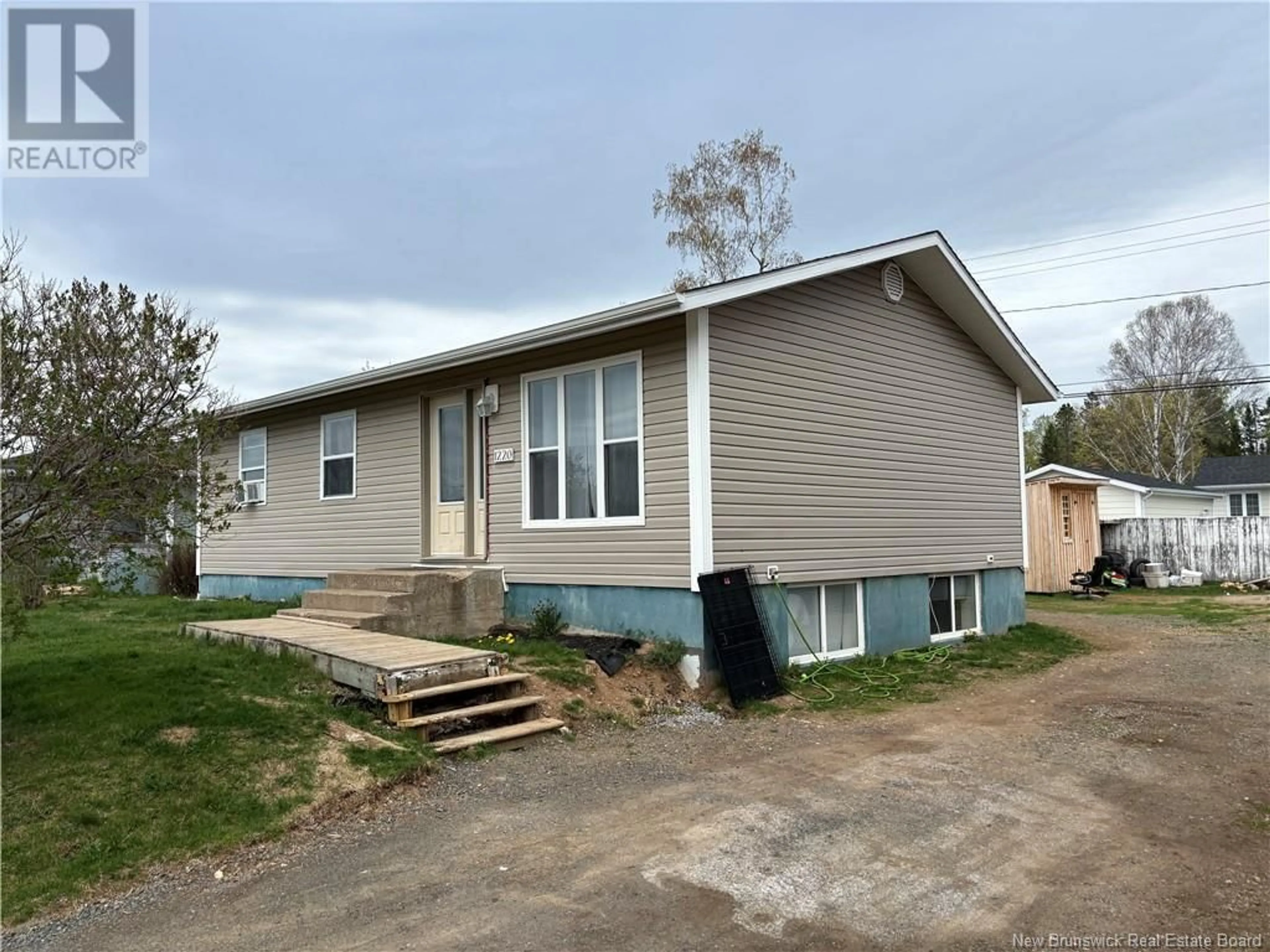 Home with vinyl exterior material, street for 1220 VANTASSELL, Bathurst New Brunswick E2A4C8