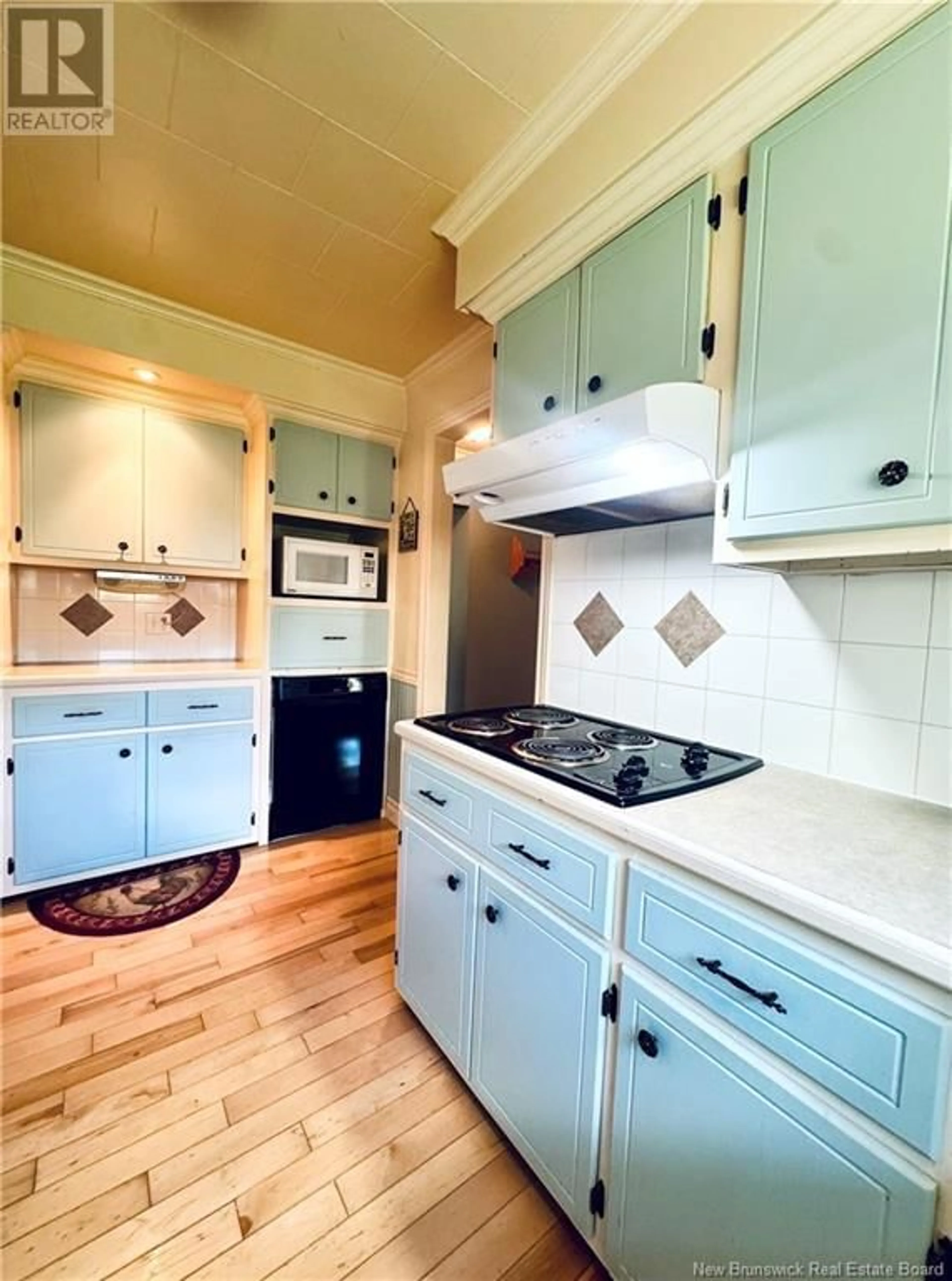 Standard kitchen, ceramic/tile floor for 7 CRAIGVILLE ROAD, Miramichi New Brunswick E1N5W2