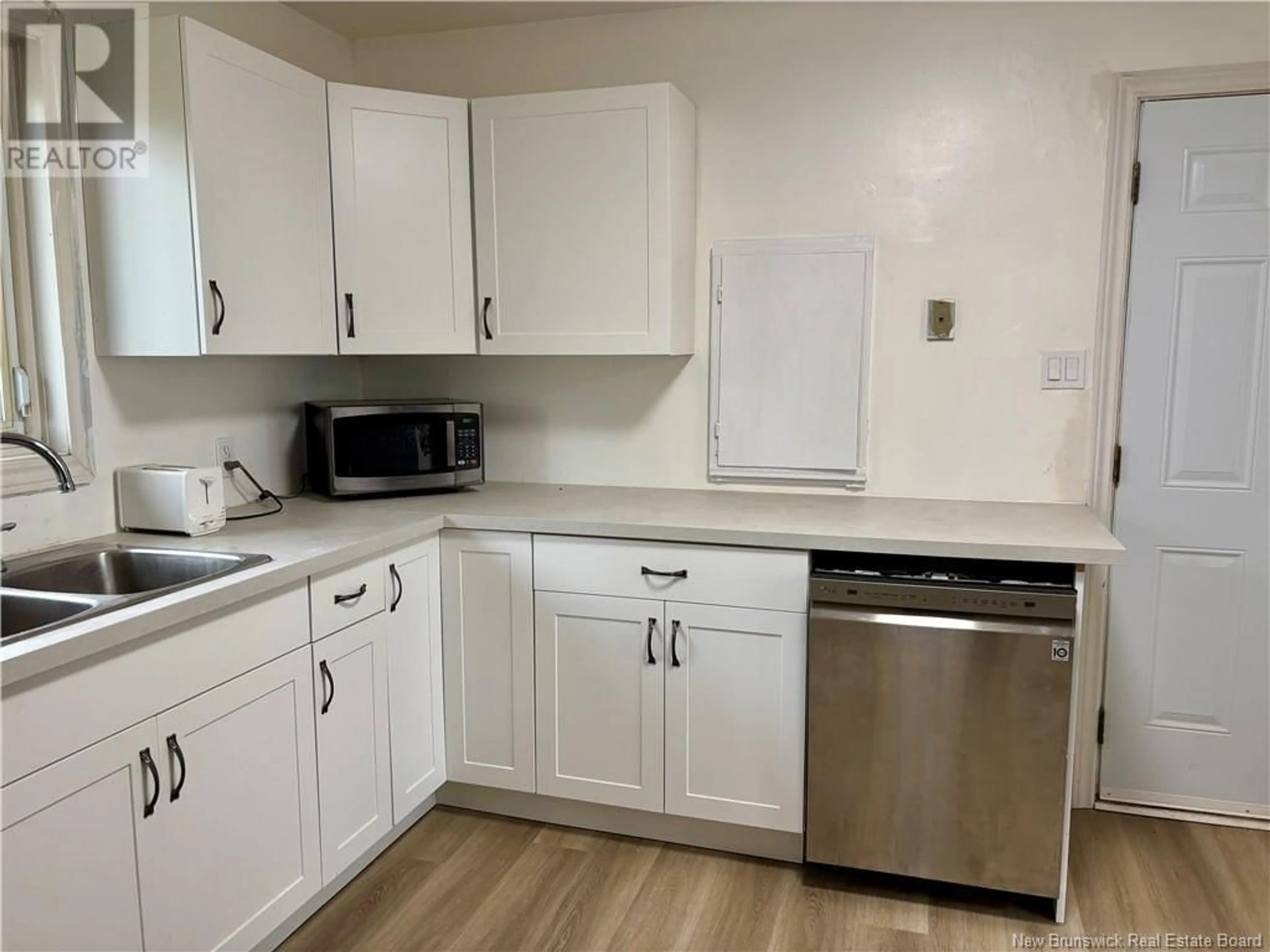 Standard kitchen, unknown for 26 REAGON ROAD, McAdam New Brunswick E6J1E2