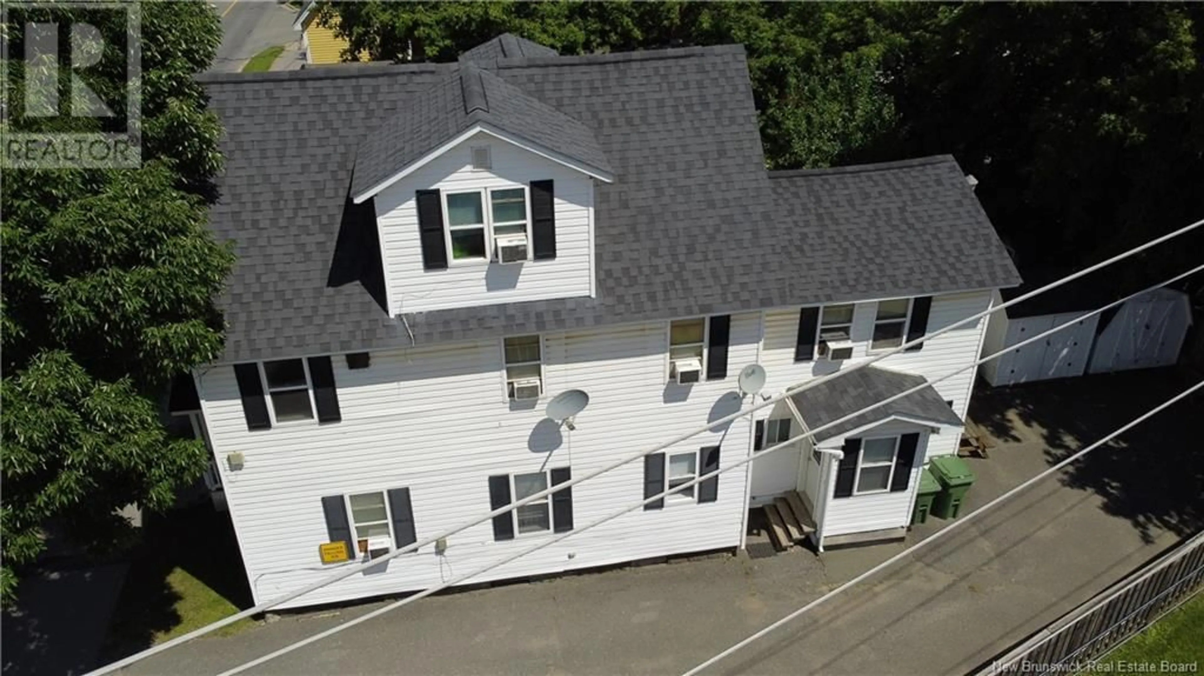 A pic from outside/outdoor area/front of a property/back of a property/a pic from drone, building for 420 SMYTHE STREET, Fredericton New Brunswick E3B3E5